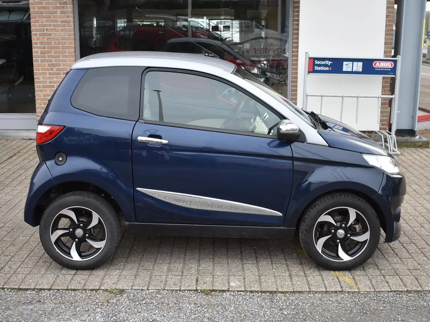 Aixam City Premium, navigatie Blauw - 1