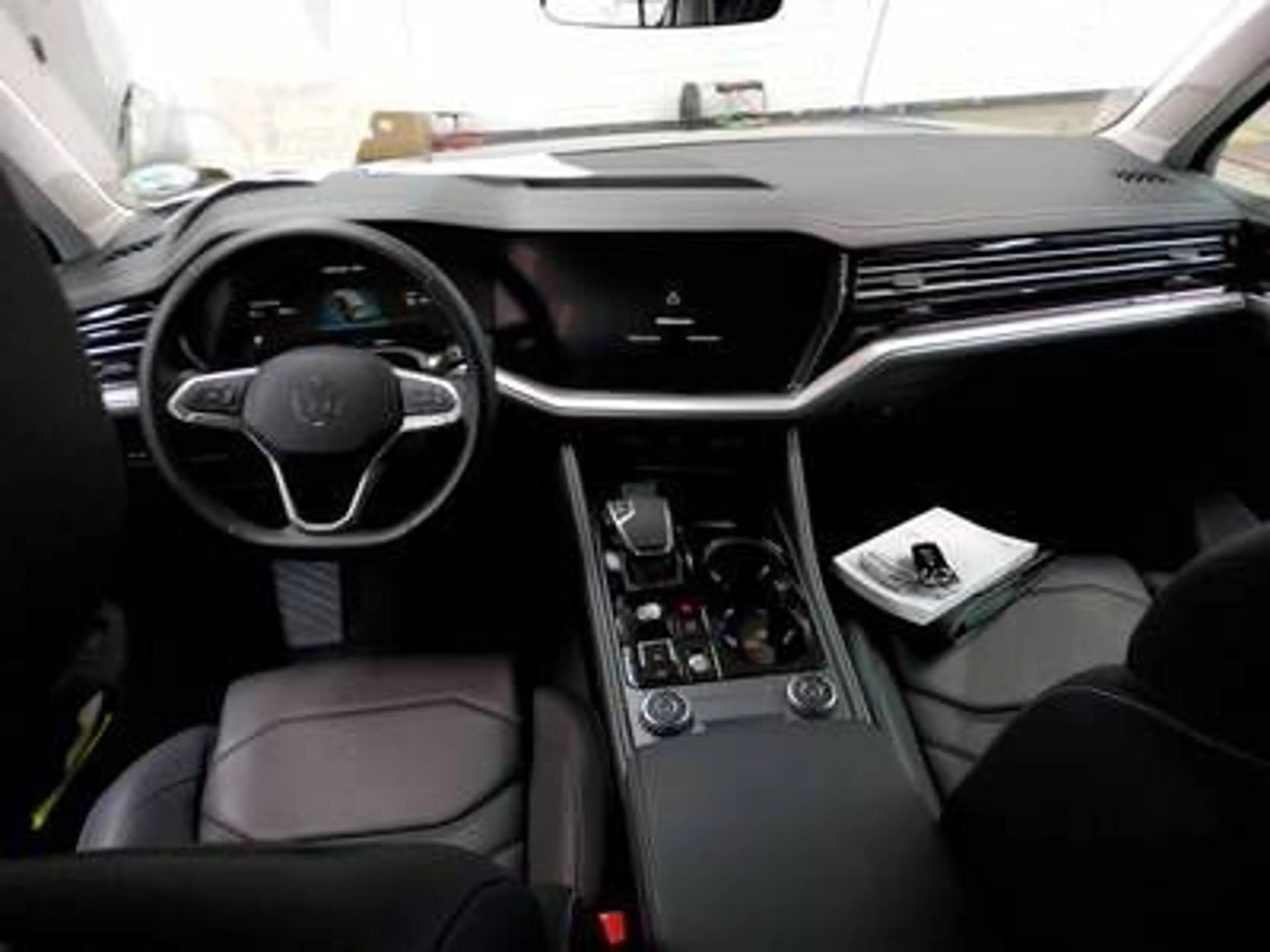 Volkswagen Touareg ELEGANCE 3.0TDI 231PS NP.93T ACC.5J-G.AHK.KAMERA.N — photo 4