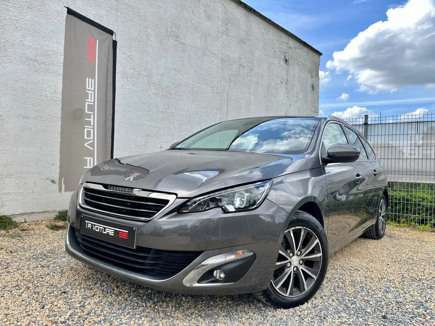 Peugeot 308 308 SW 1.2 PureTech Allure LED/NAVI/PANO/CAMERA/CC Gri - 2