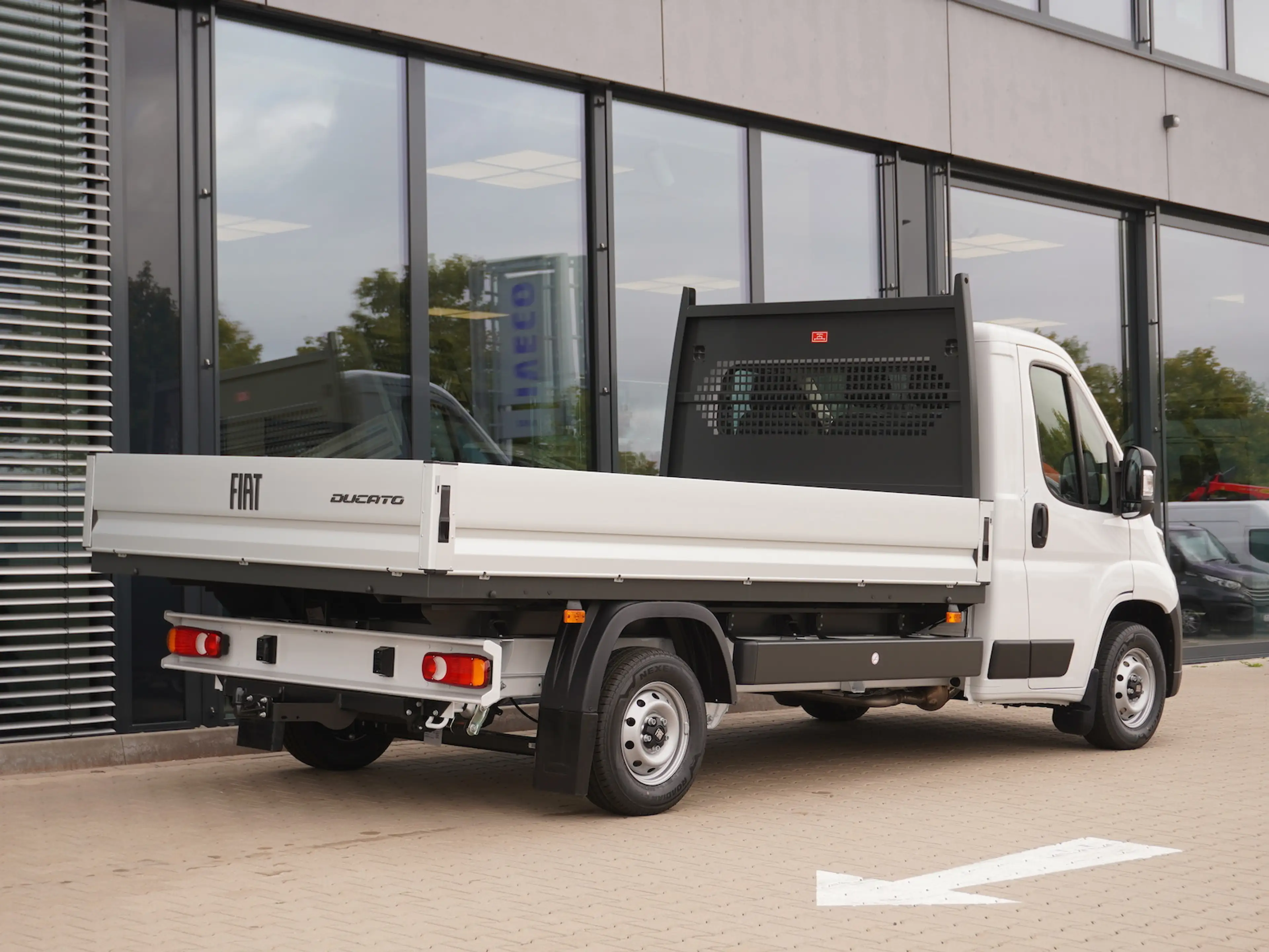 Fiat Ducato Pritsche 35 L2S / Anhängerkupplung — photo 2