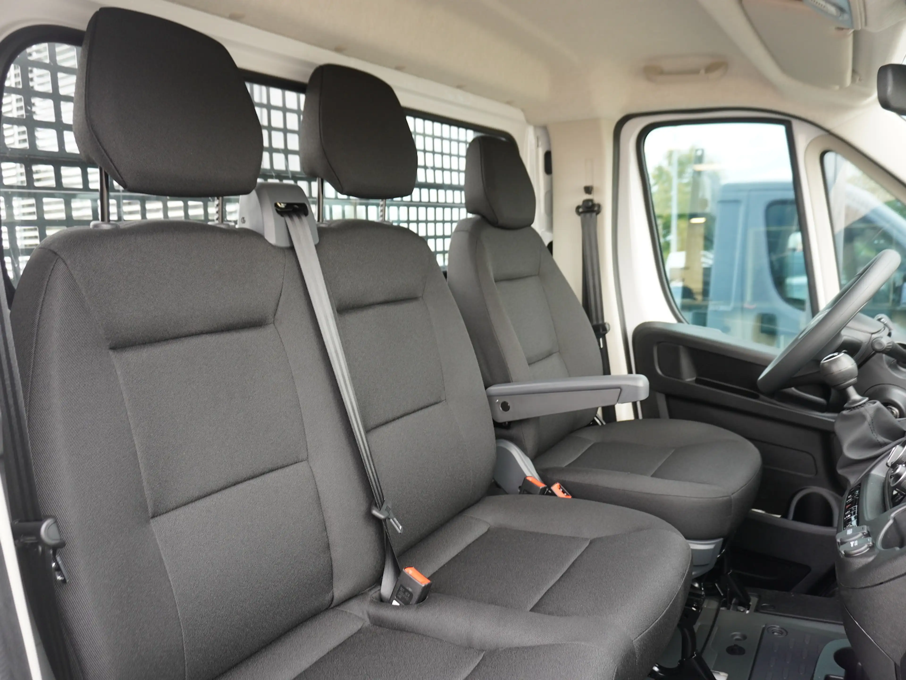 Fiat Ducato Pritsche 35 L2S / Anhängerkupplung — photo 10