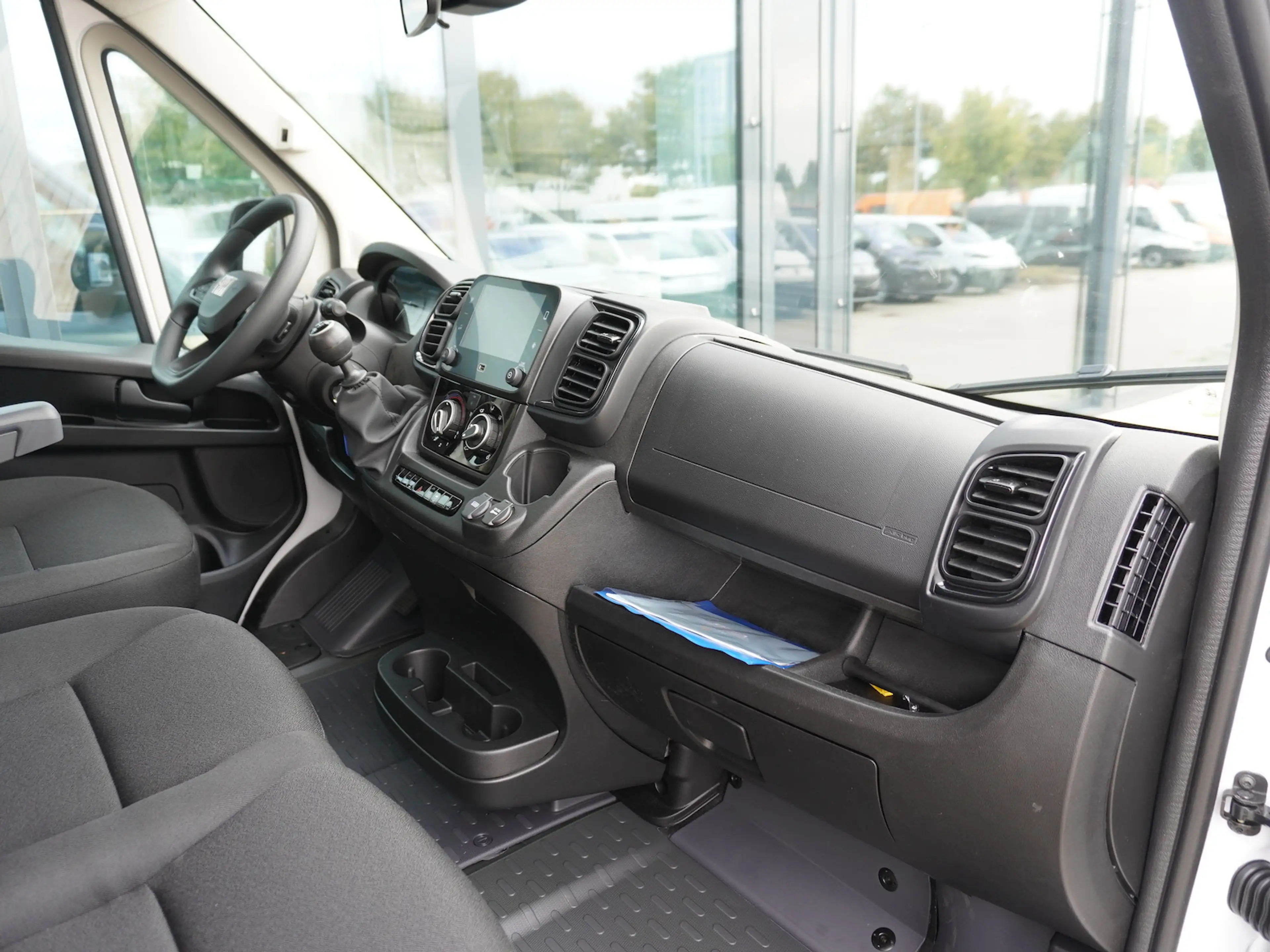 Fiat Ducato Pritsche 35 L2S / Anhängerkupplung — photo 9