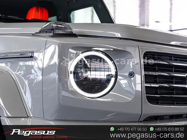 Mercedes-Benz G-Class view 14