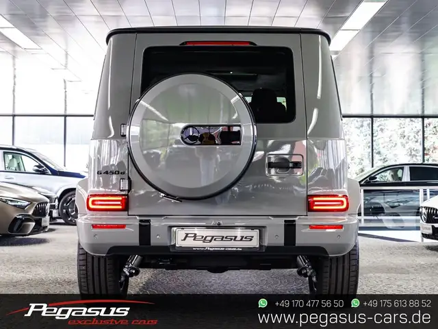 Mercedes-Benz G-Class view 7