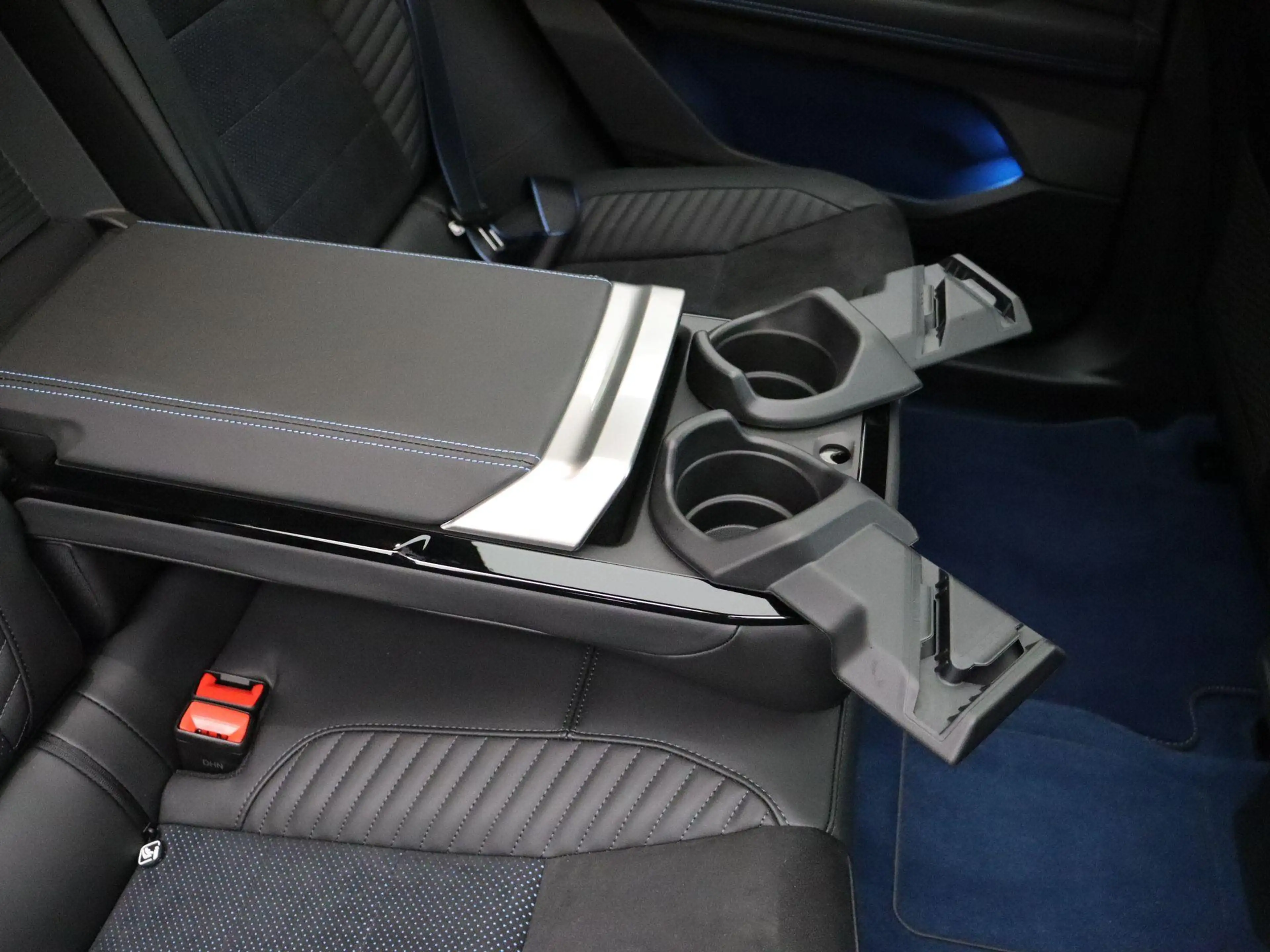 Renault Rafale E-Tech 4x4 plug-in hybrid 300pk atelier Alpine | S — photo 15