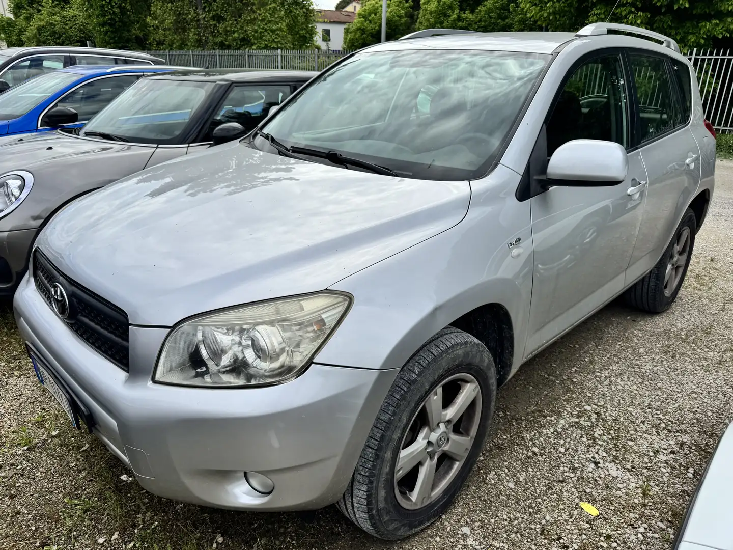 Toyota RAV 4 RAV4 2.2 d-4d Sol 136cv dpf Argent - 1