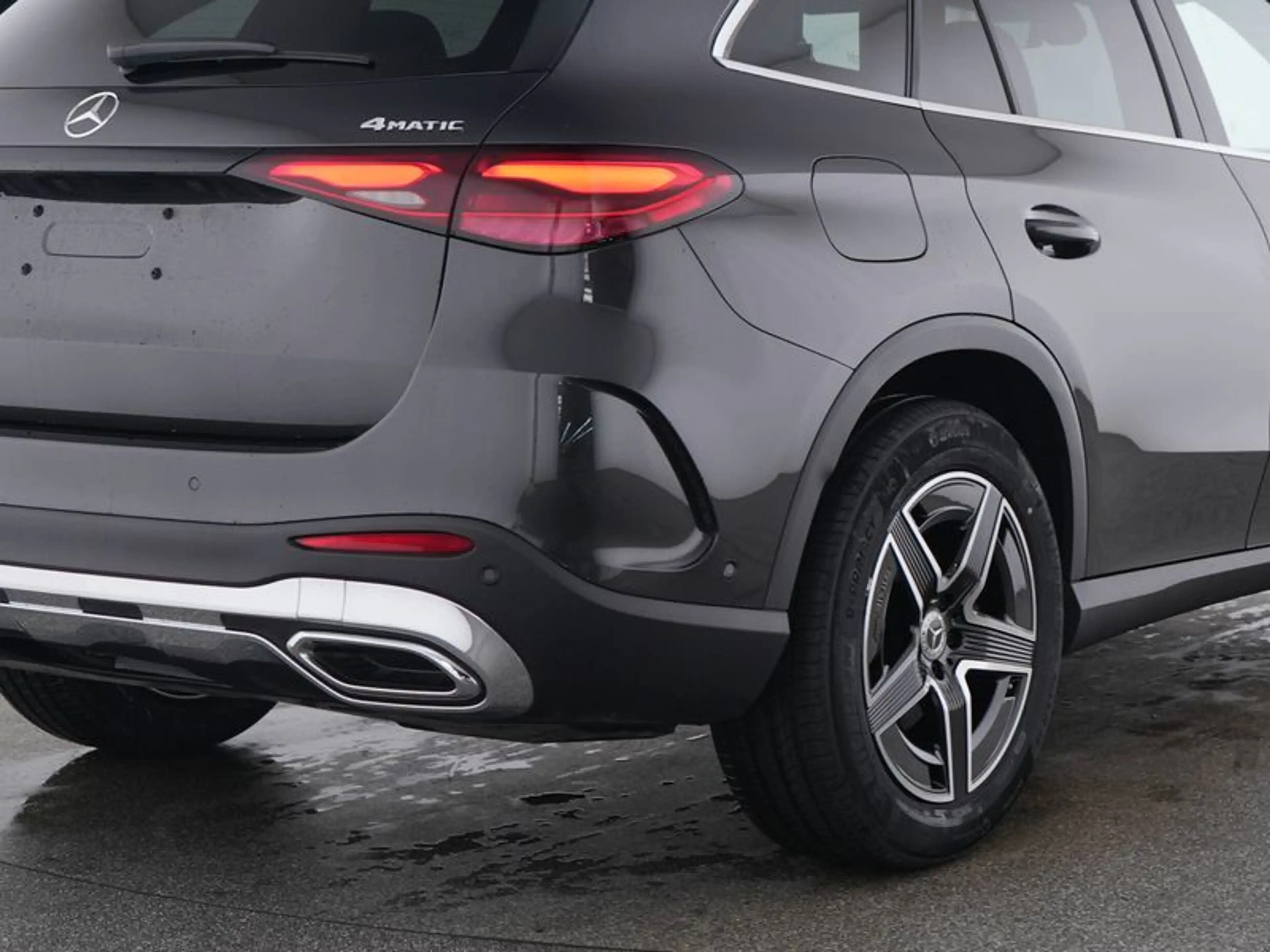 Mercedes-Benz GLC 220 d 4M AMG Line Adv+ Pano AHK Distronic 19 — photo 4