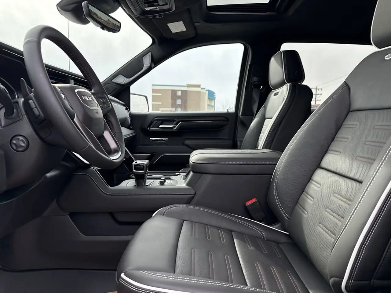 GMC Sierra 1500 снимка GMC Sierra 1500