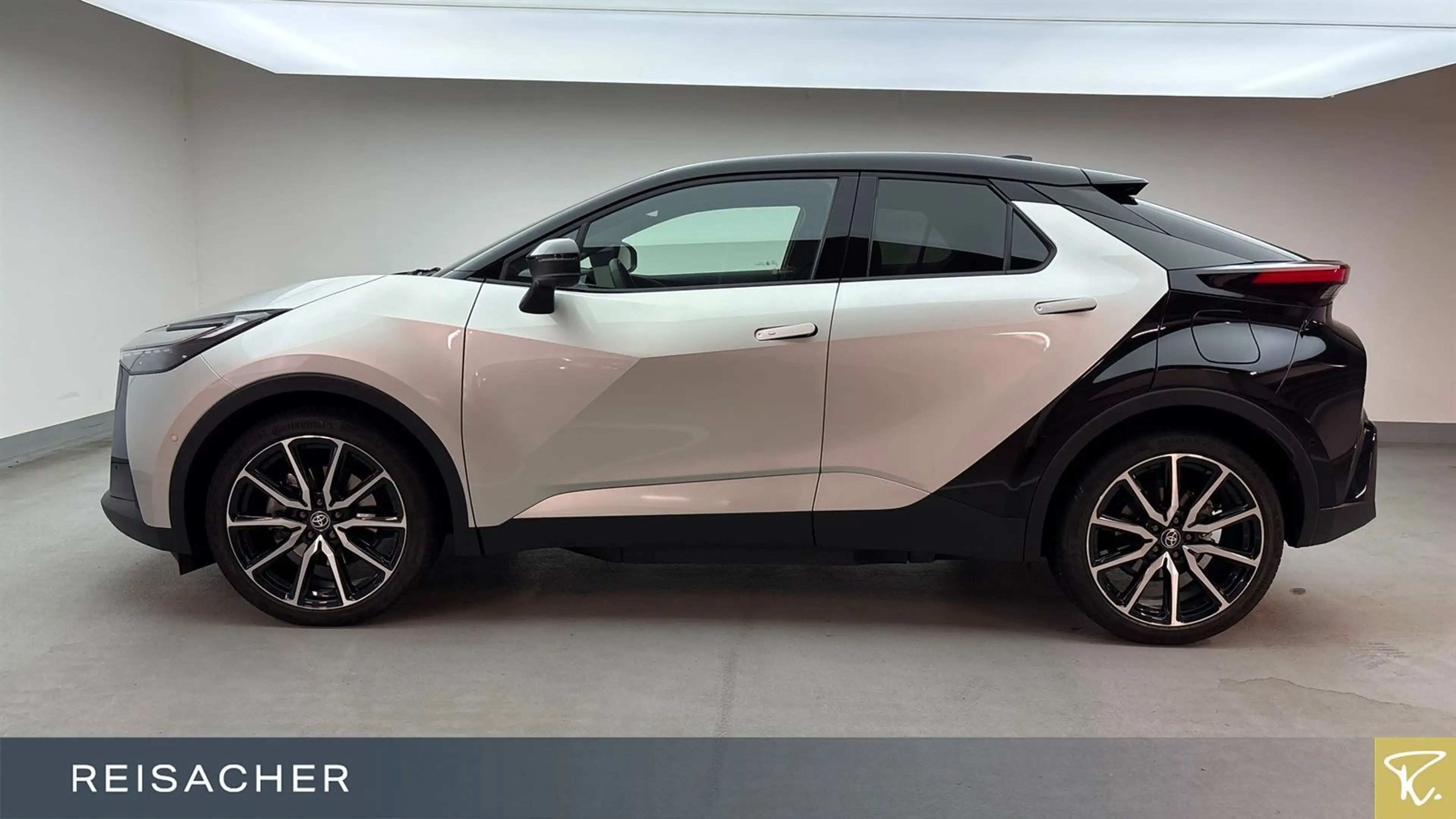 Toyota C-HR .20 Hybrid Lounge Premiere,Navi,LED — photo 9