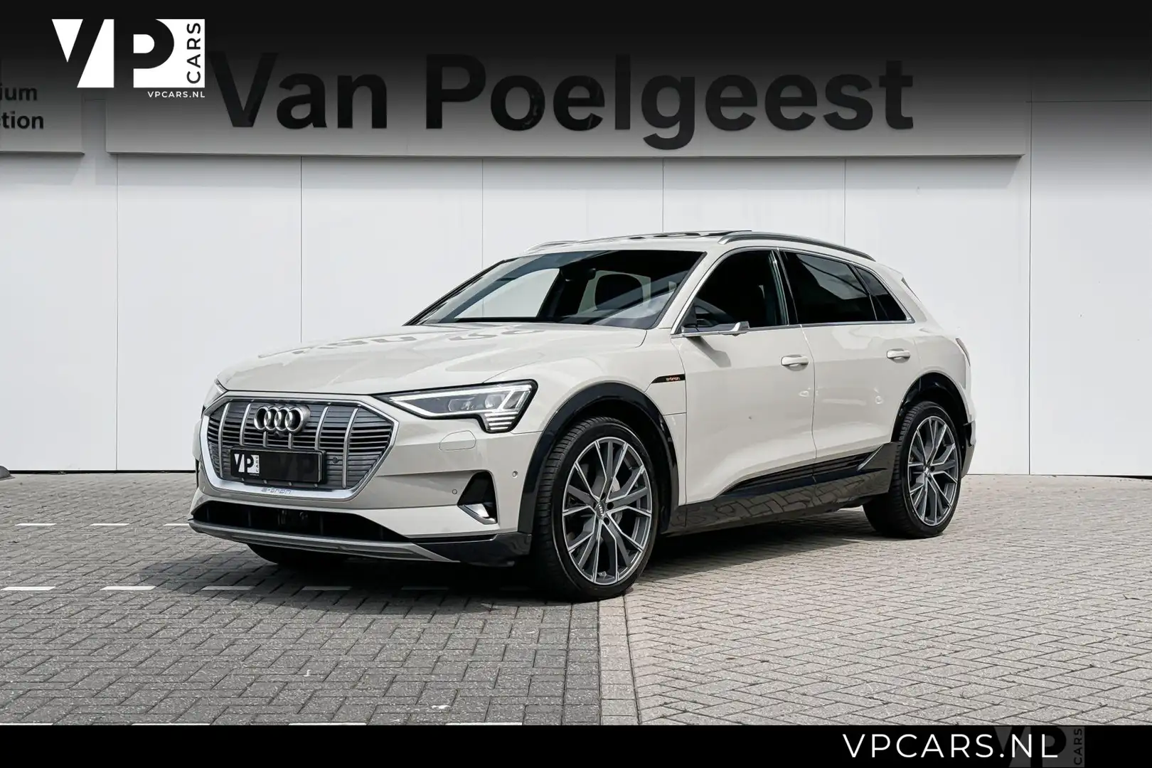 Audi e-tron 55 Quattro advanced 95 kWh Panoramdak | B&O | Trek Jaune - 1