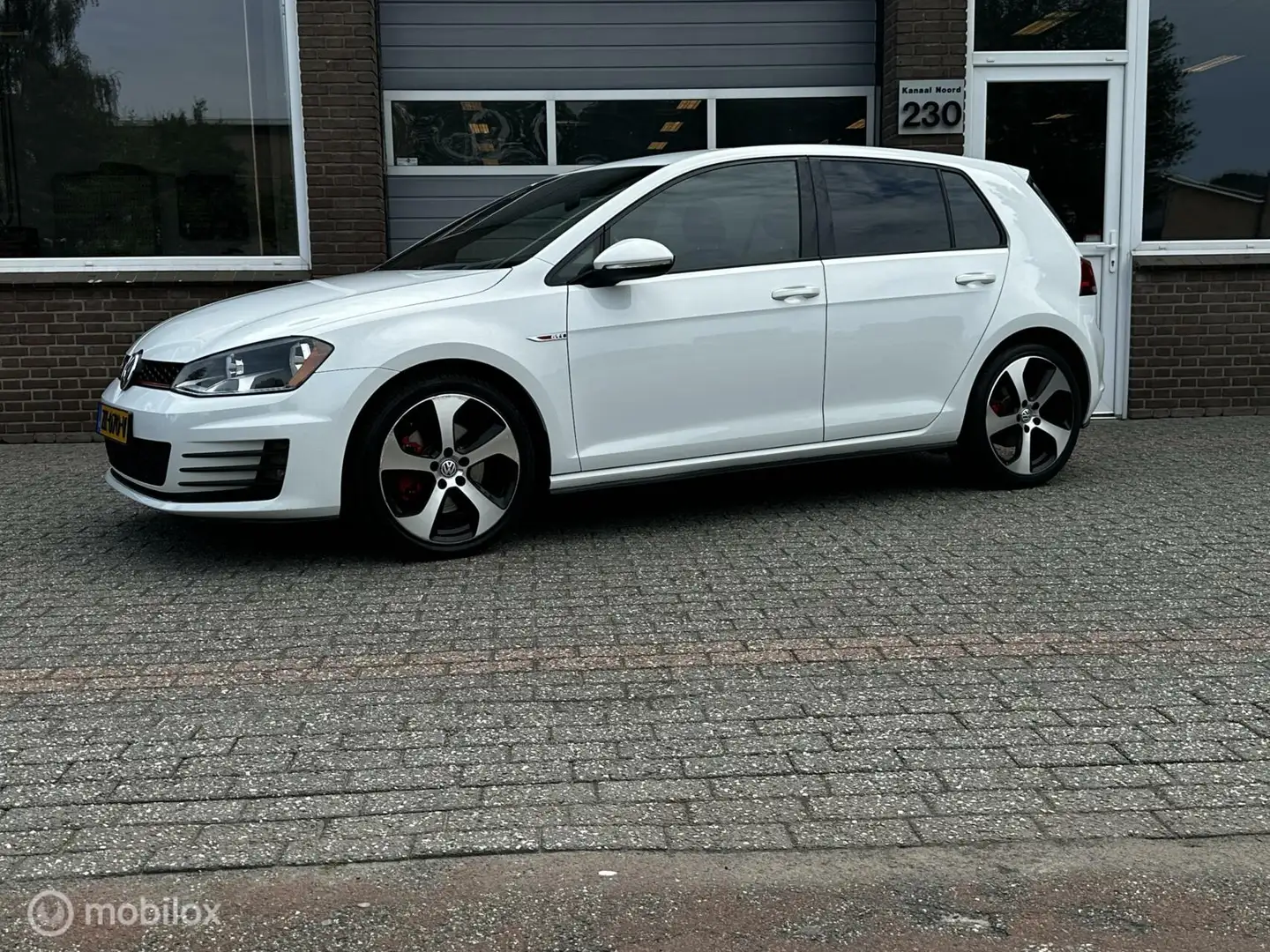 Volkswagen Golf GTI 2.0 AIRCO/CAMERA/MF-STUUR Alb - 1
