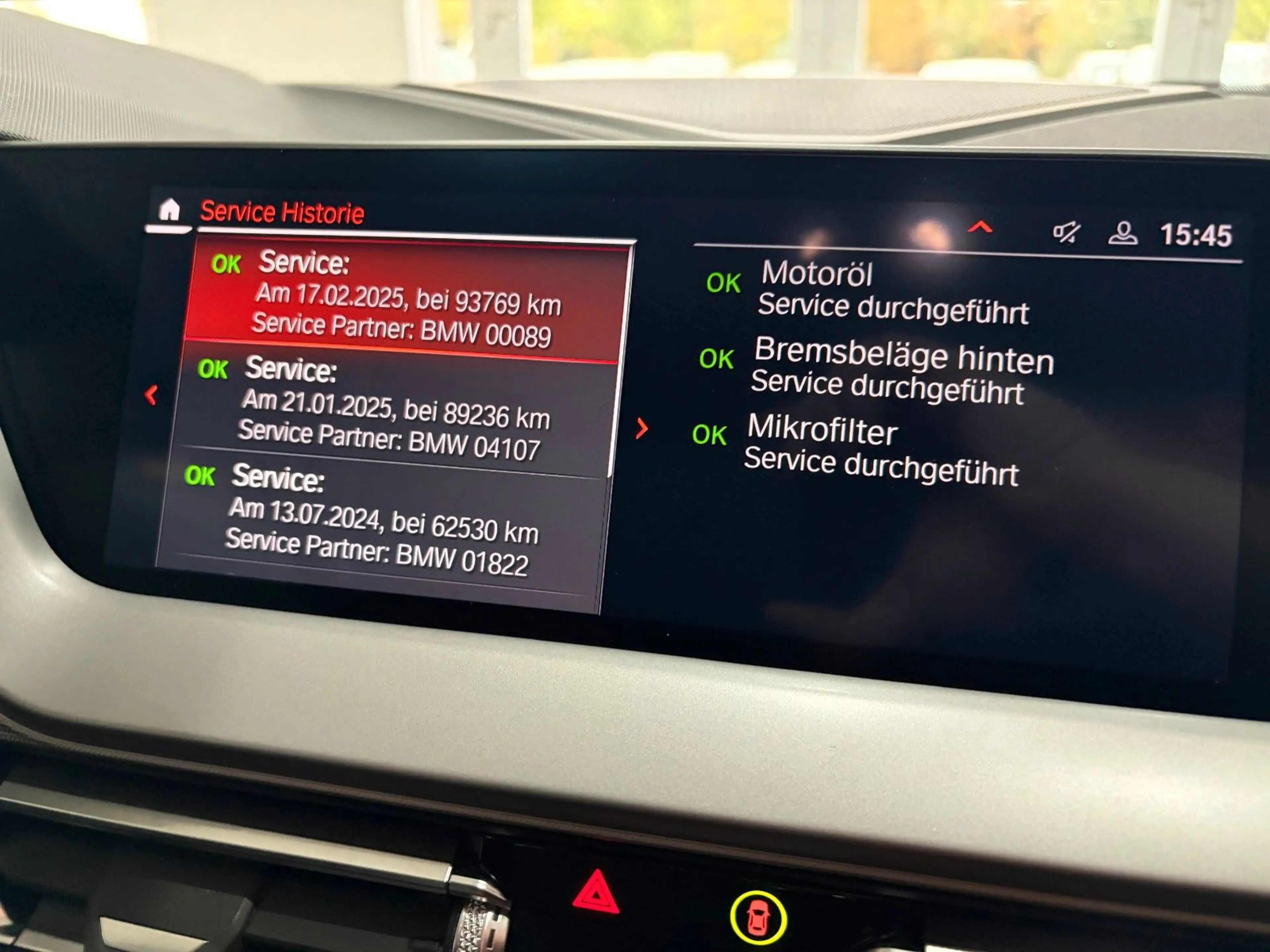 BMW 120 1 Limousine*LED*LiveCockpit*Automatik*Hifi* — photo 28