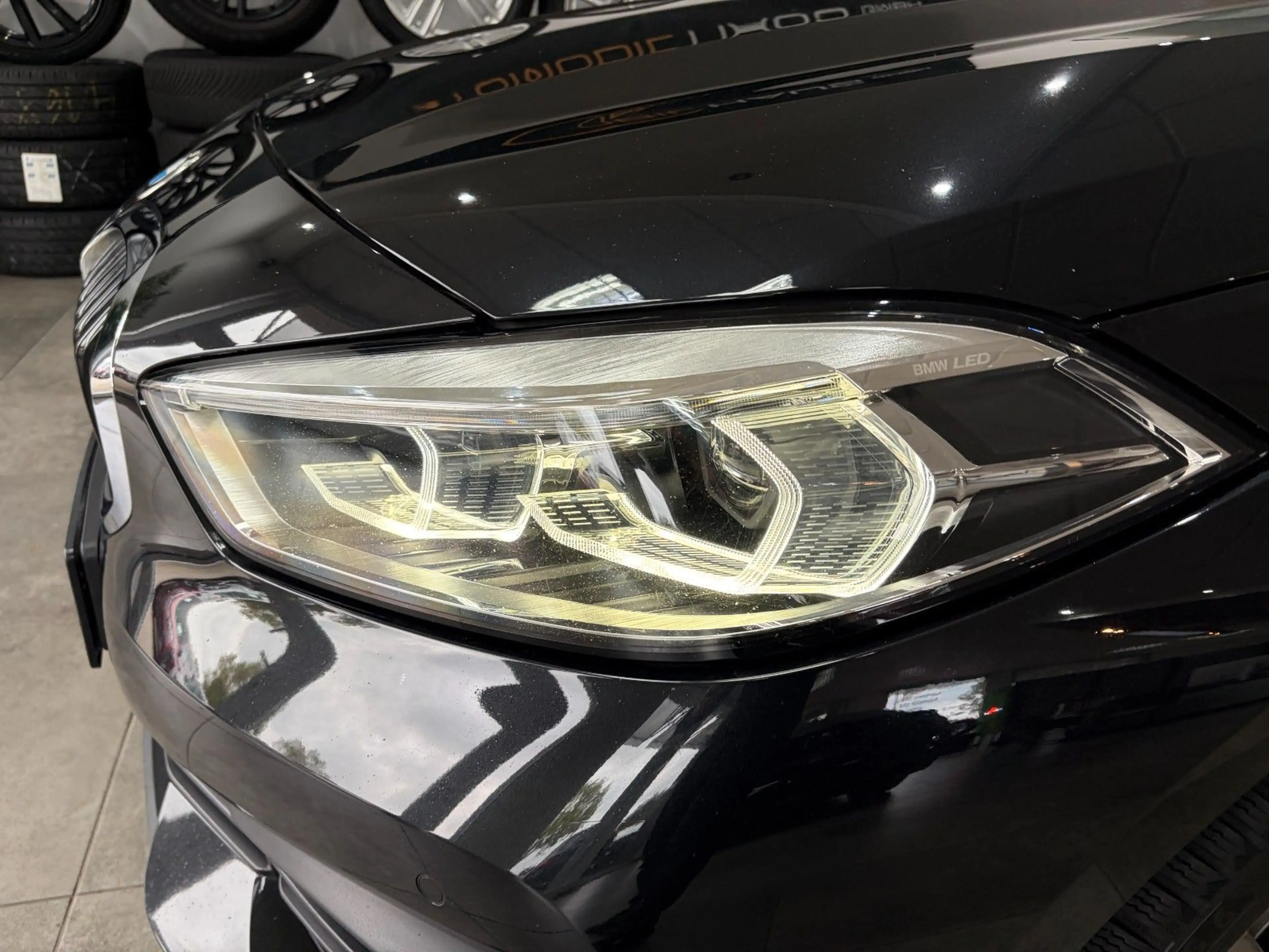 BMW 120 1 Limousine*LED*LiveCockpit*Automatik*Hifi* — photo 11
