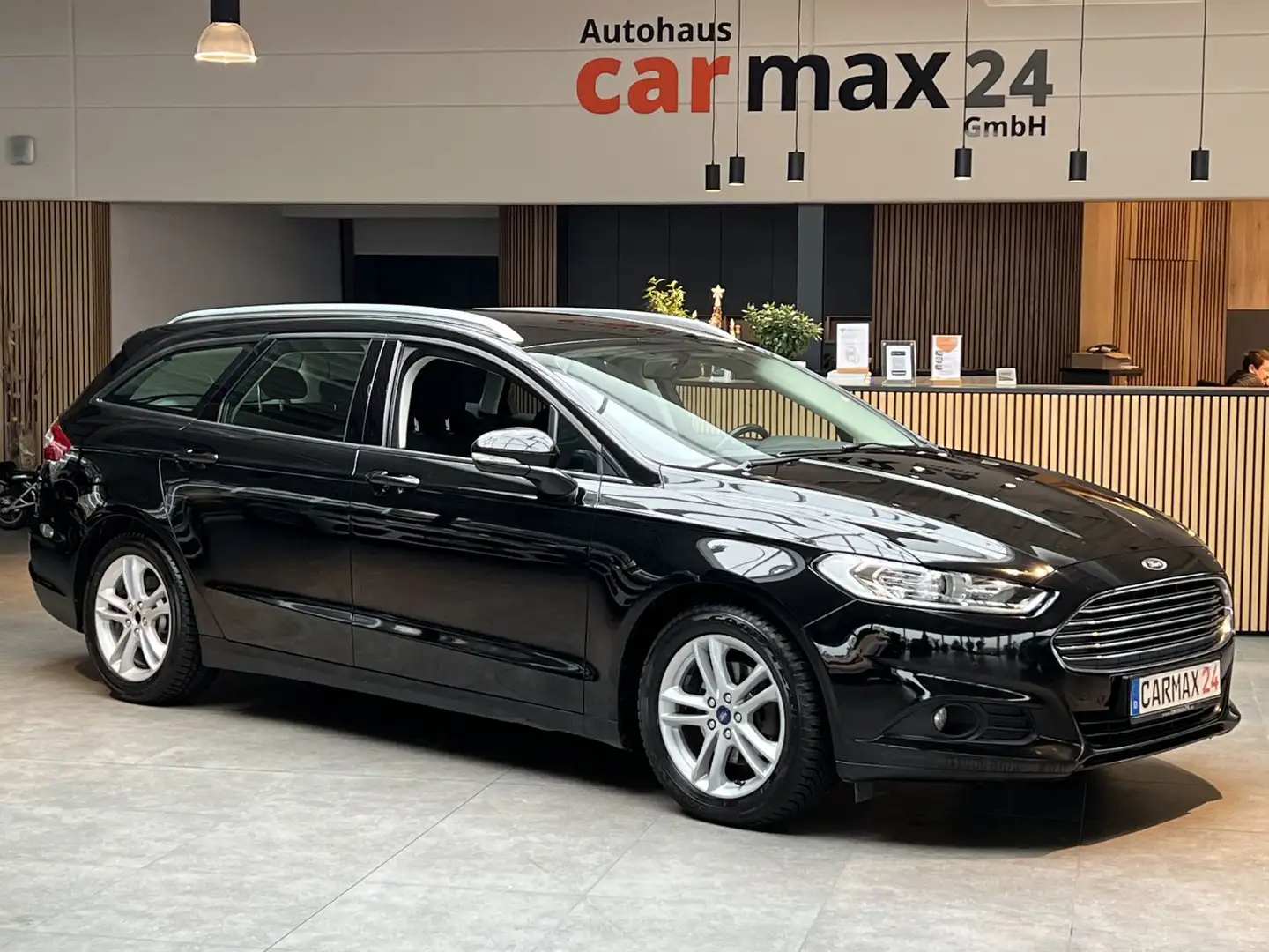 Ford Mondeo Business Edition CarPlay PDC SHZ Navi LED Negru - 1