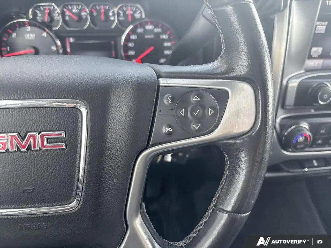 GMC Sierra 1500 fotografie GMC Sierra 1500
