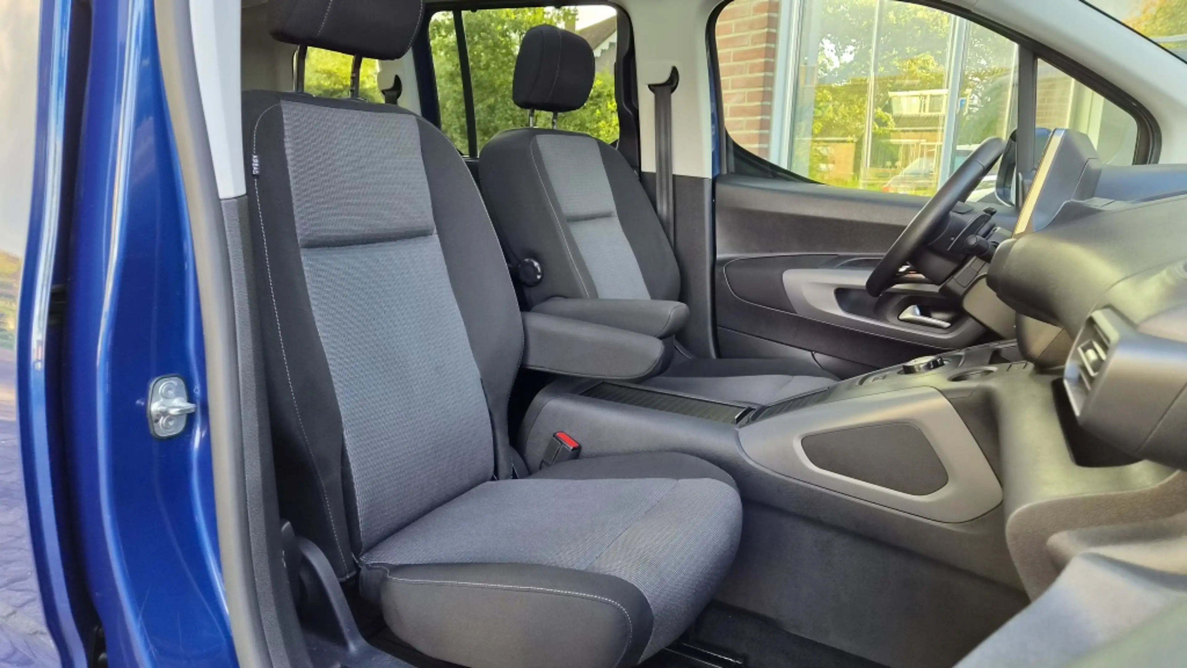 Toyota Proace City Verso 1.2 Turbo Executive Automaat 5 Pers, Pano, H — photo 4