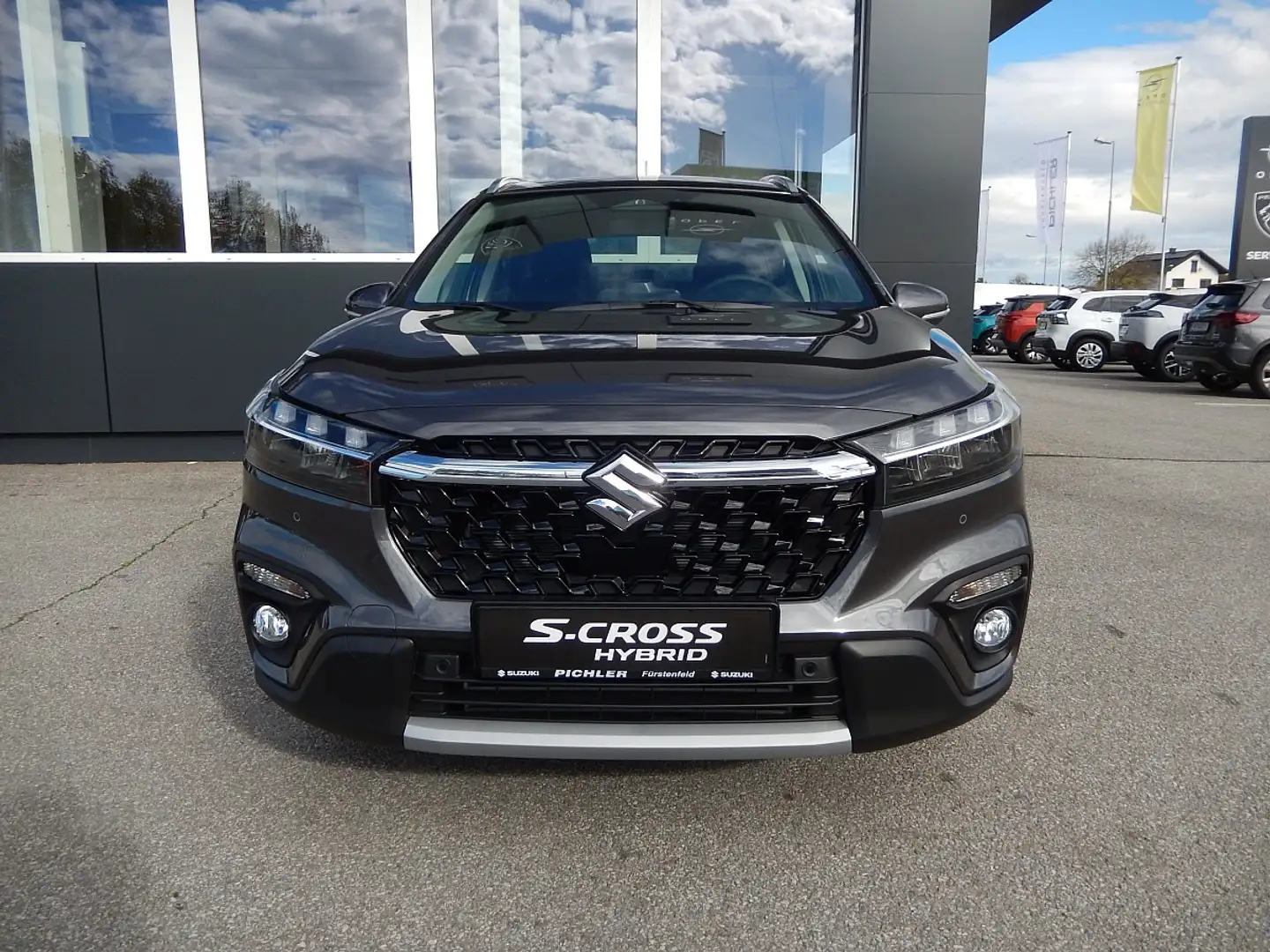 Suzuki S-Cross 1,4 Hybrid ALLGRIP shine Grau - 2