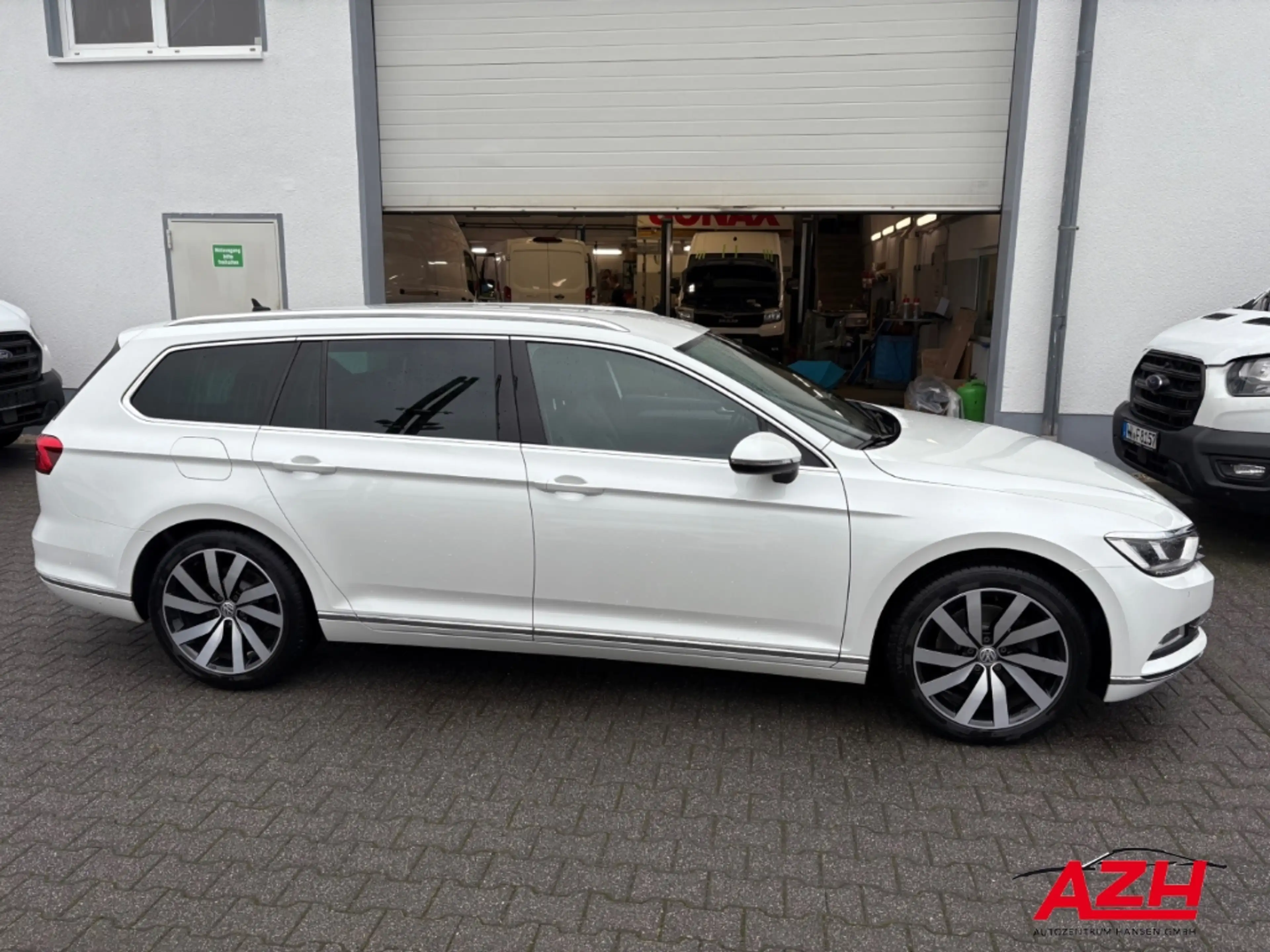 Volkswagen Passat Variant Highline BMT 2.0 TDI, DSG, Kamera — photo 6