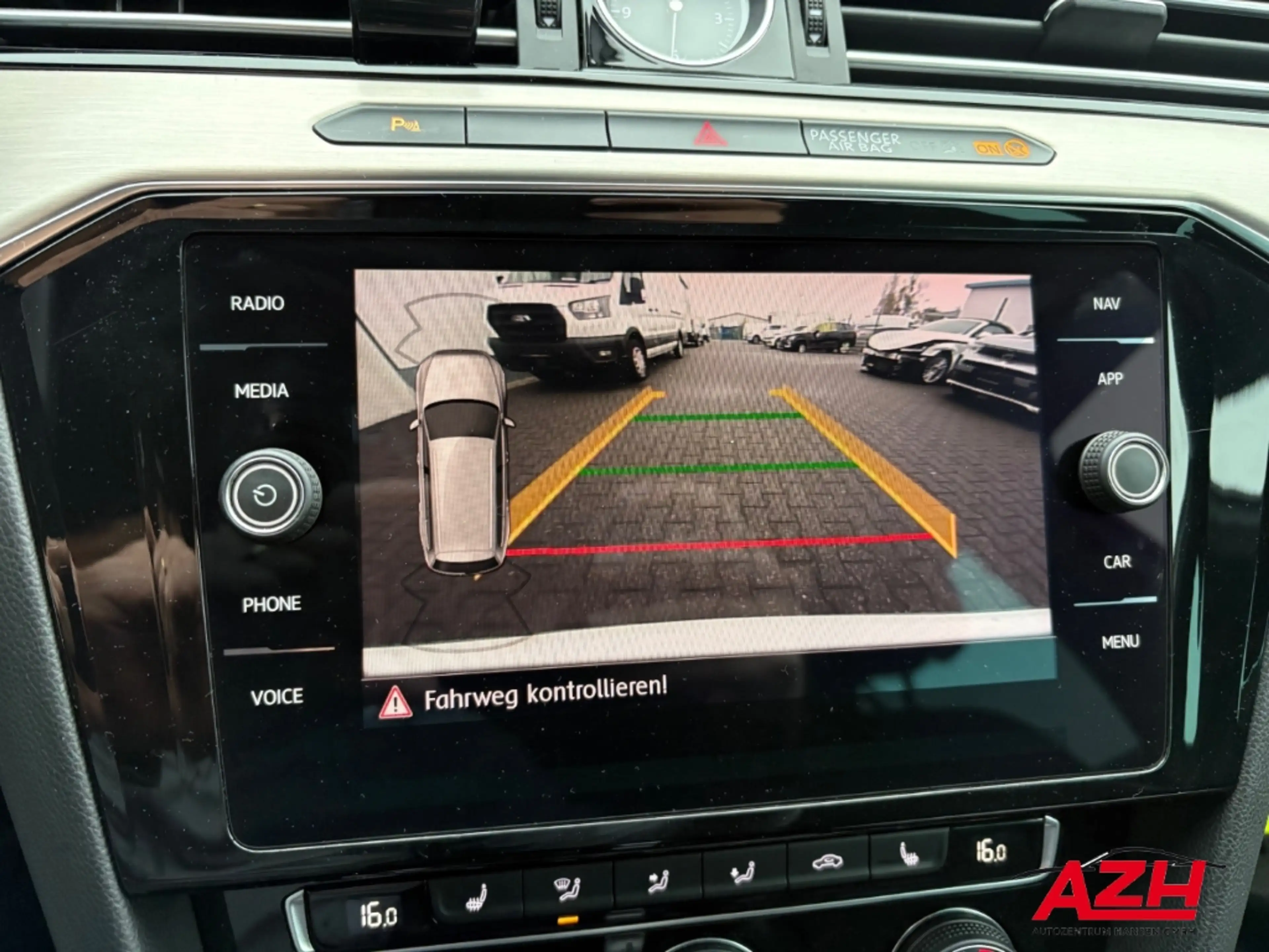 Volkswagen Passat Variant Highline BMT 2.0 TDI, DSG, Kamera — photo 15