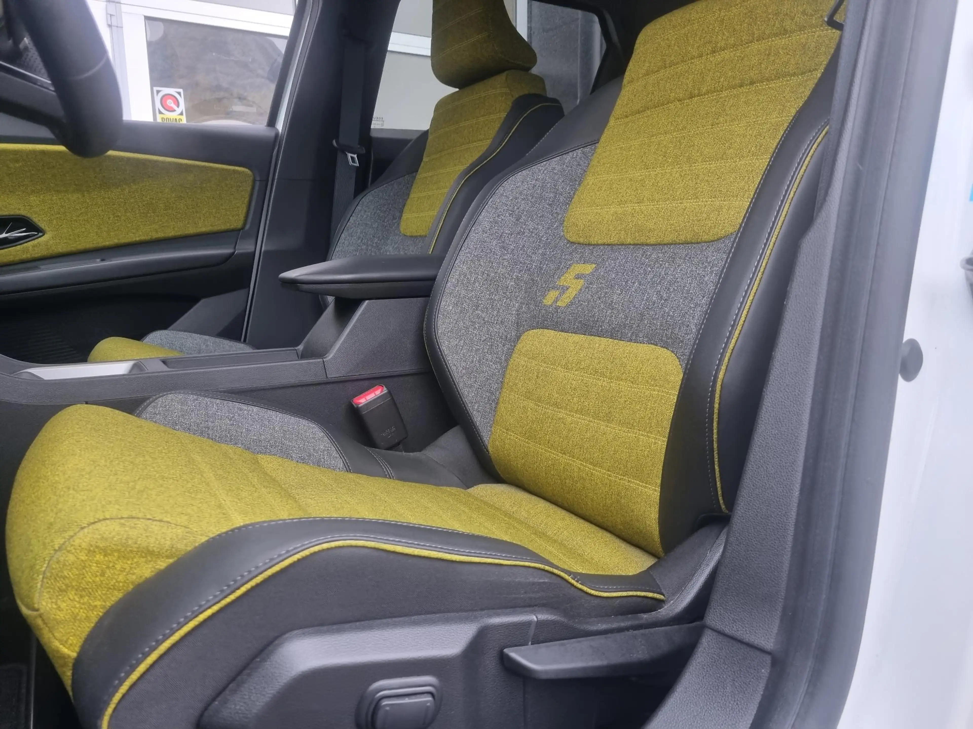 Renault R 5 urban range iconic cinq 40 kWh Harman Kardon / ACC — photo 8