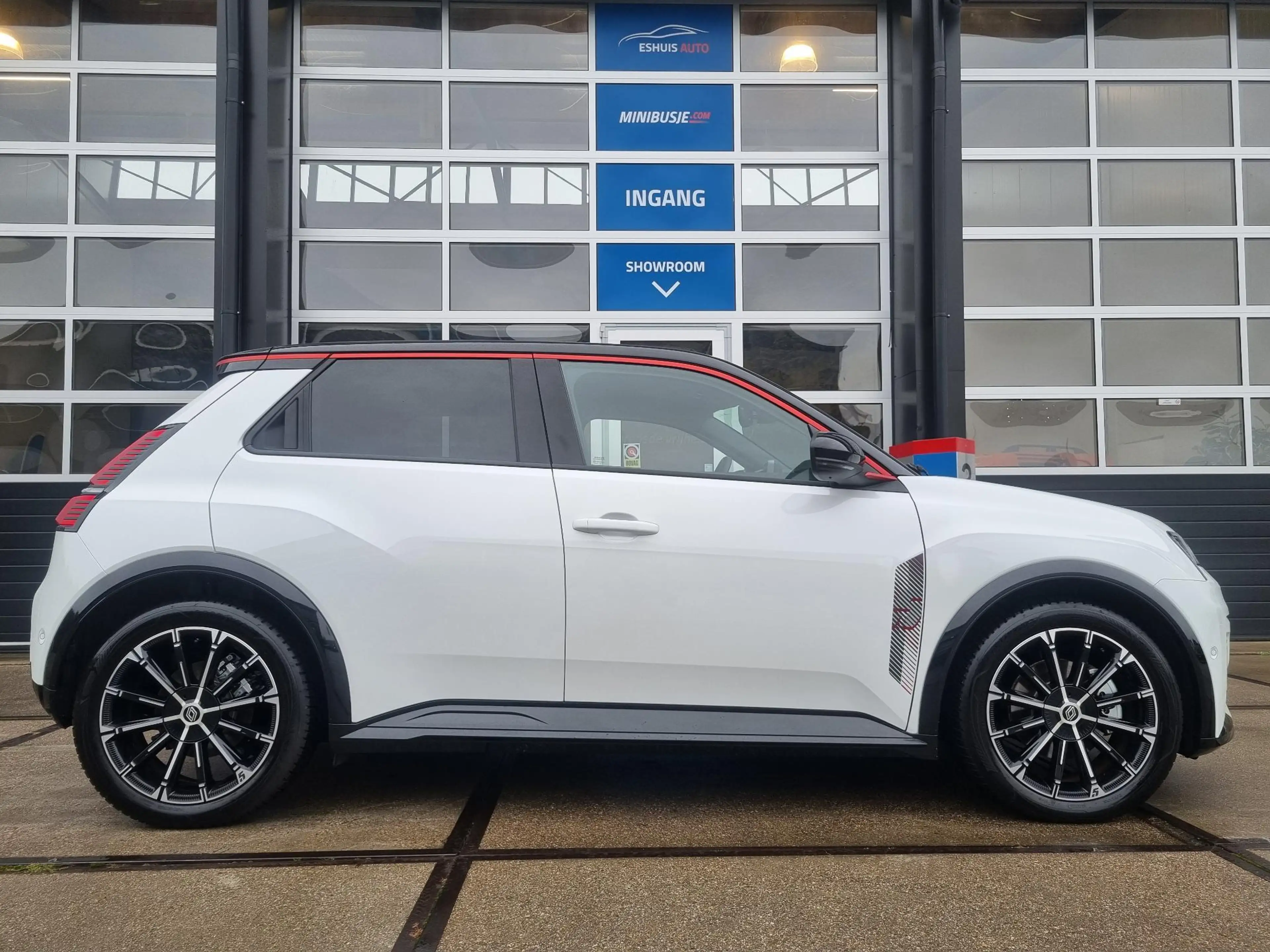 Renault R 5 urban range iconic cinq 40 kWh Harman Kardon / ACC — photo 4