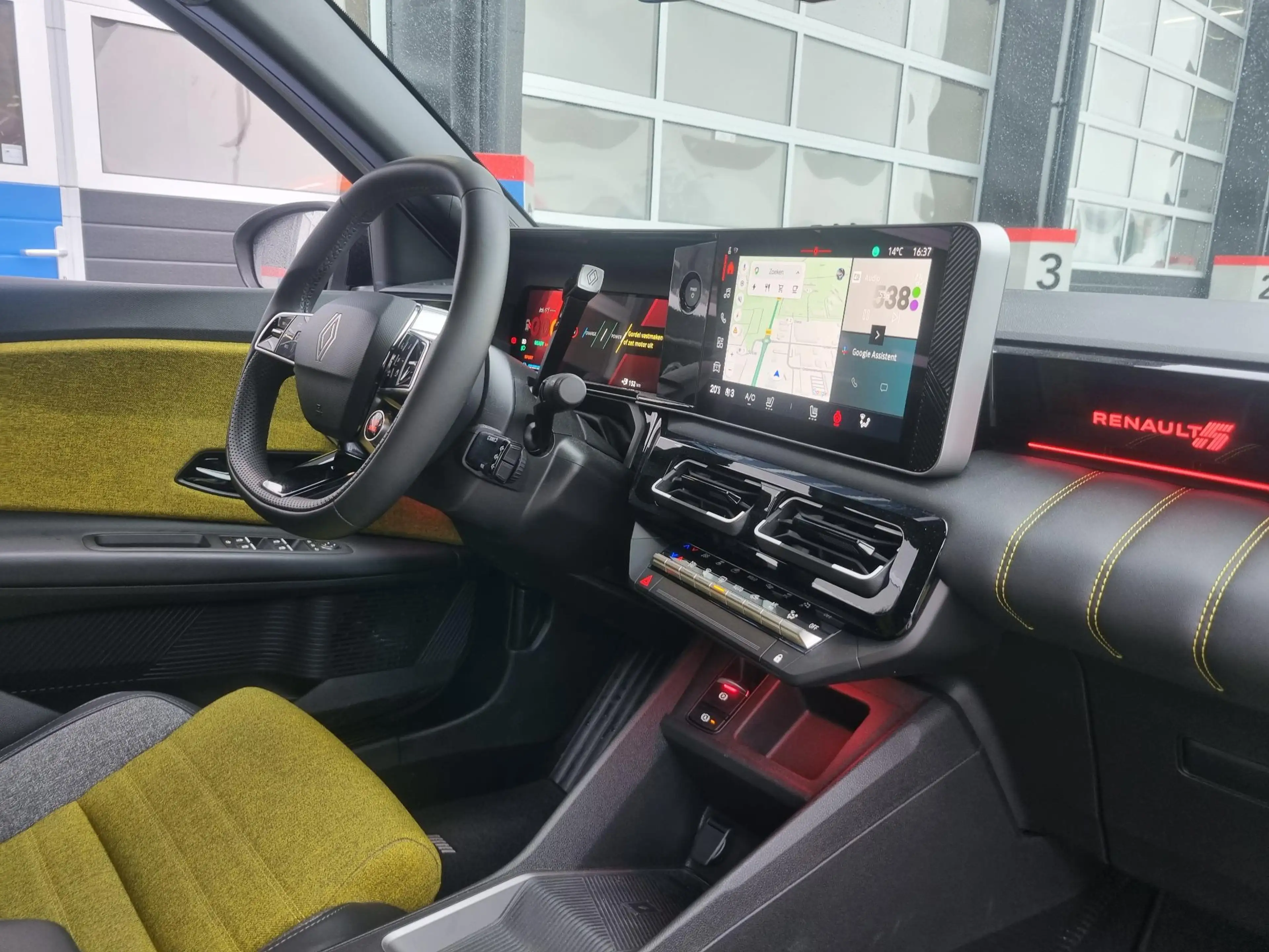 Renault R 5 urban range iconic cinq 40 kWh Harman Kardon / ACC — photo 6