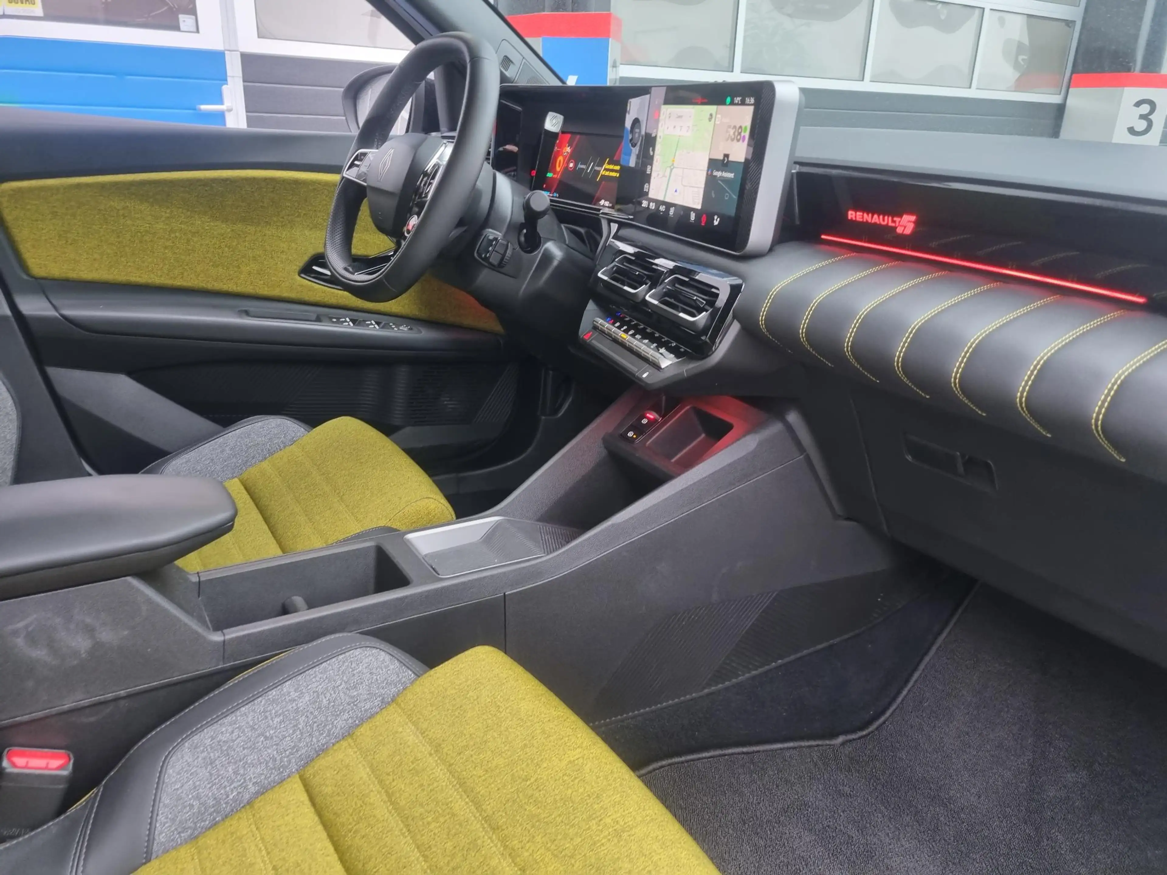Renault R 5 urban range iconic cinq 40 kWh Harman Kardon / ACC — photo 7