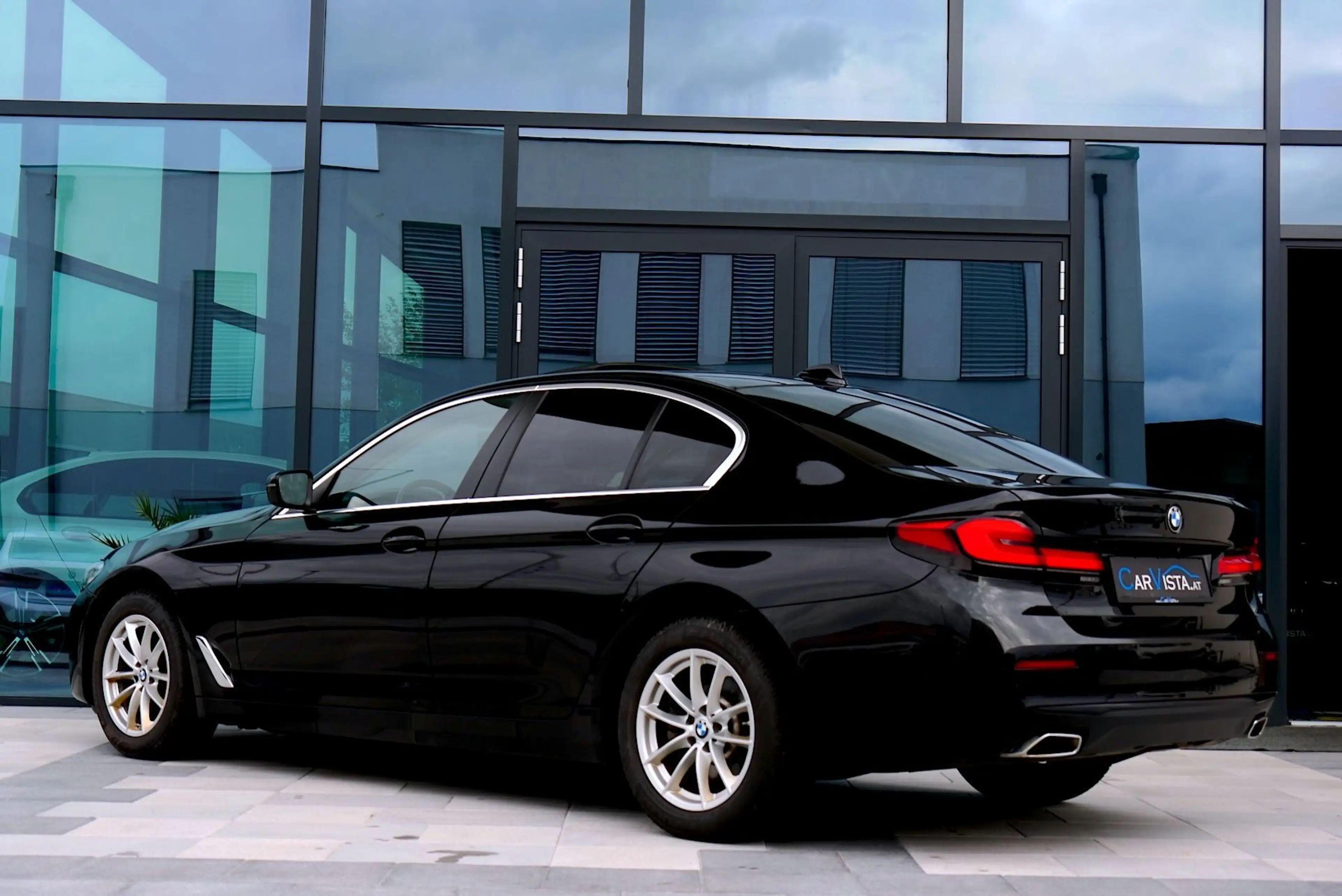 BMW 520 d Aut. *Schiebedach & Anhängerkupplung* — photo 9
