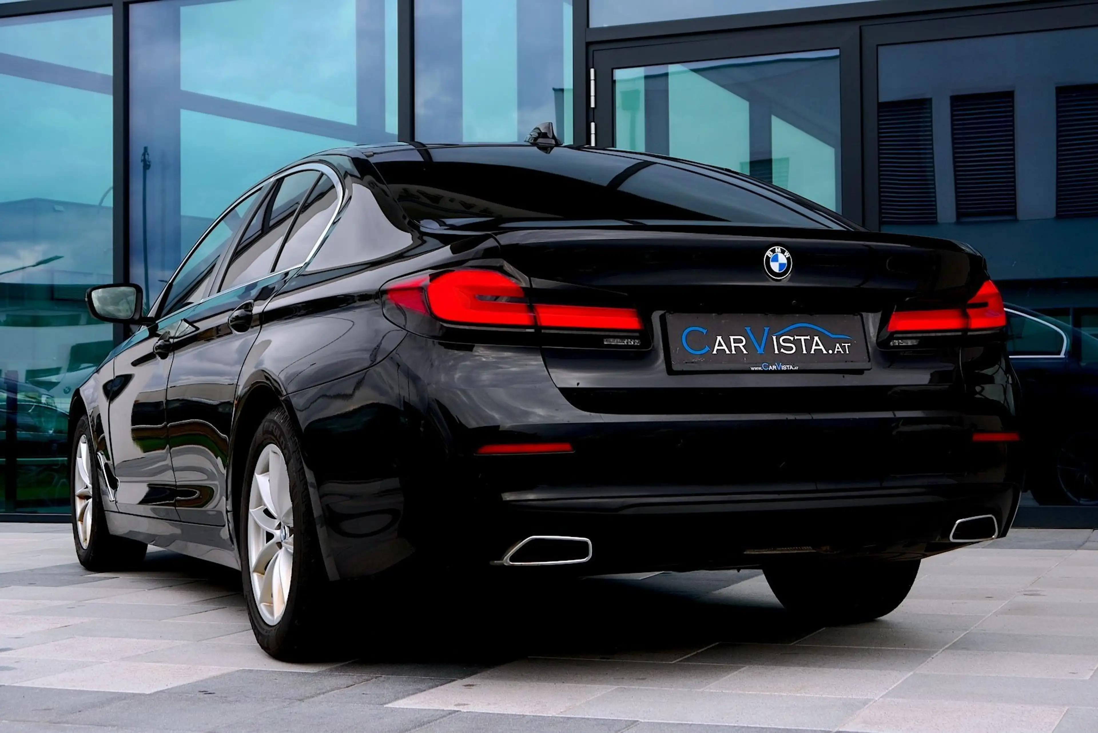 BMW 520 d Aut. *Schiebedach & Anhängerkupplung* — photo 10
