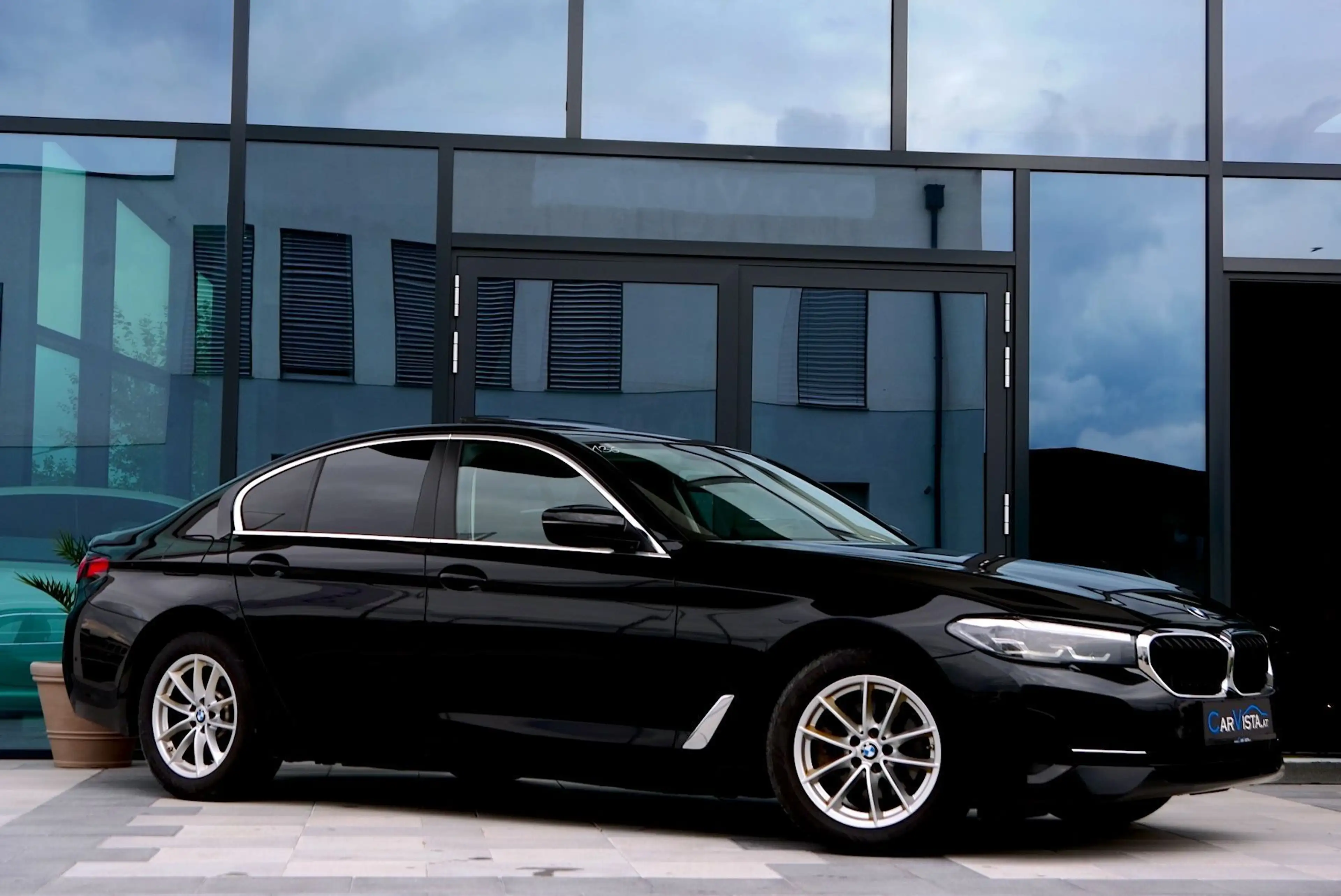 BMW 520 d Aut. *Schiebedach & Anhängerkupplung* — photo 5