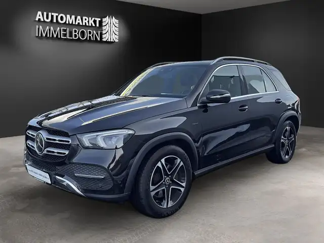 Mercedes-Benz GLE view 4
