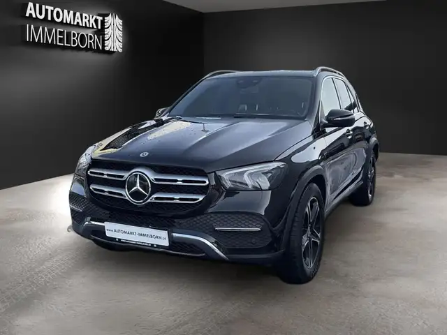 Mercedes-Benz GLE view 3
