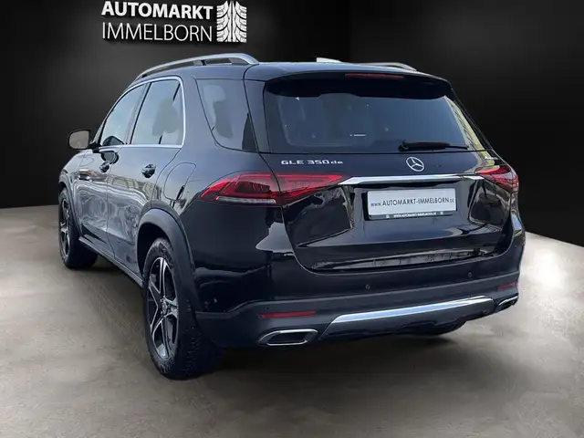 Mercedes-Benz GLE view 11