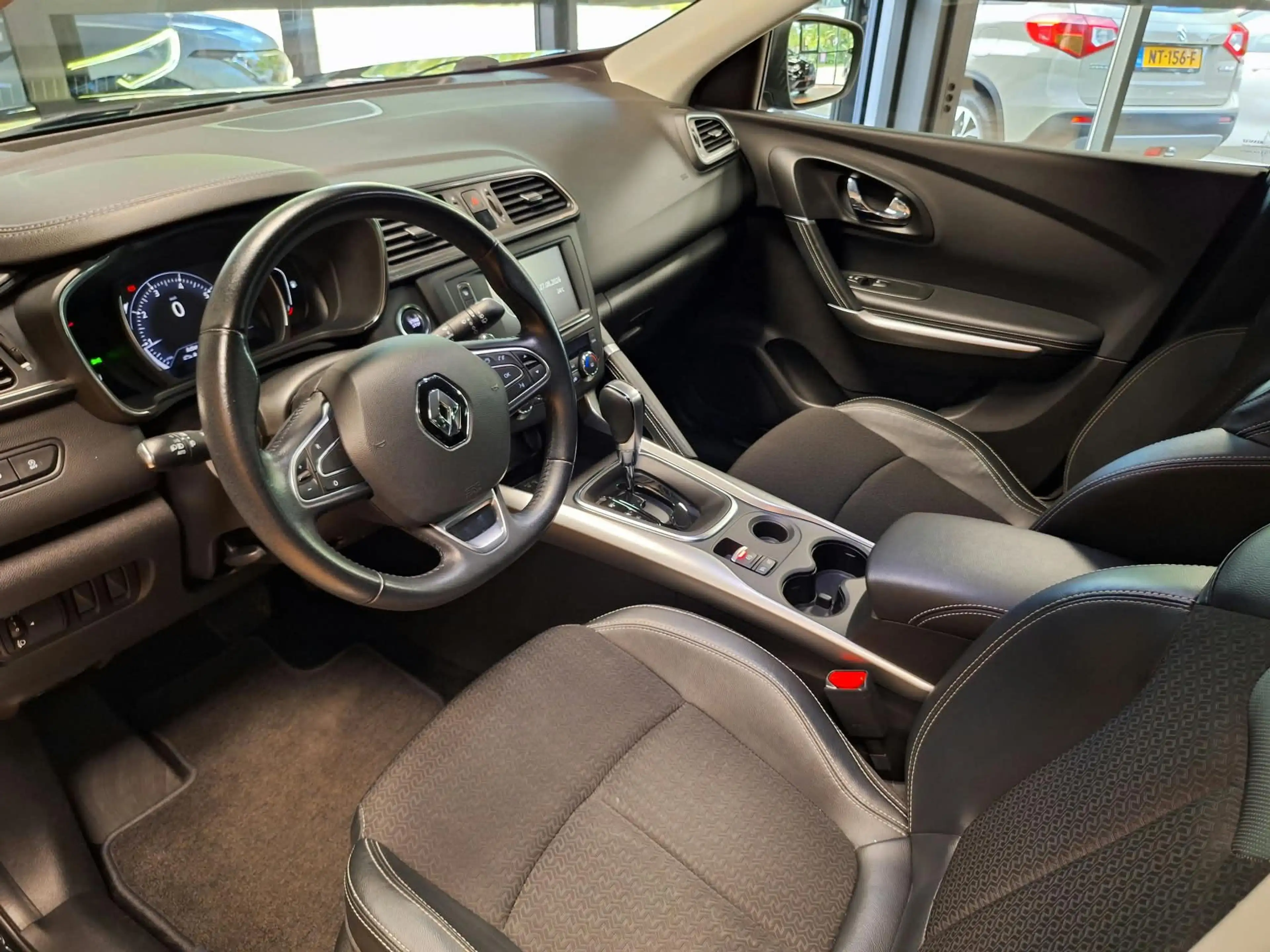 Renault Kadjar 1.2 TCe Intens Aut/Camera/Trekh/NAP — photo 15