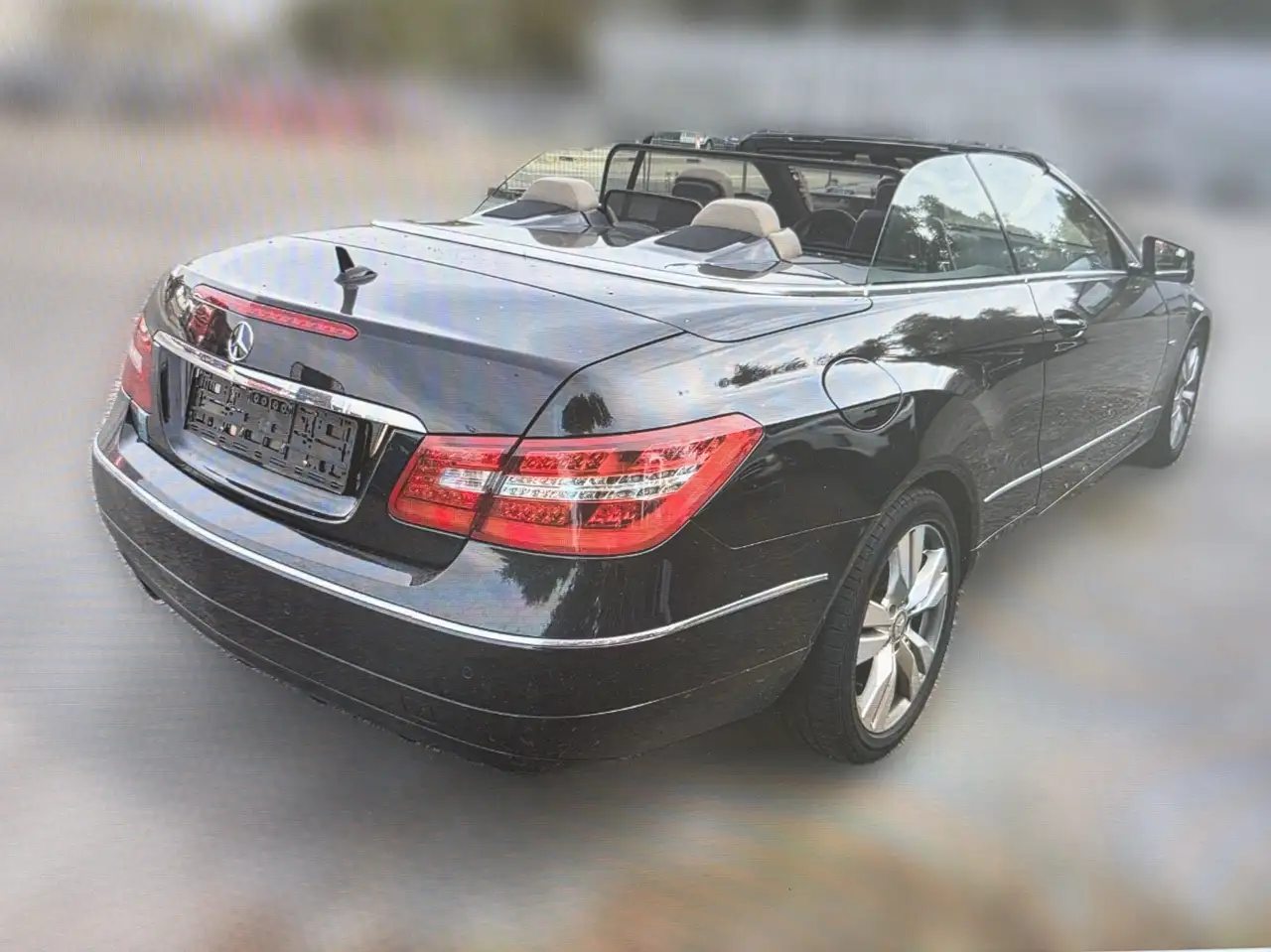 Mercedes-Benz E 200