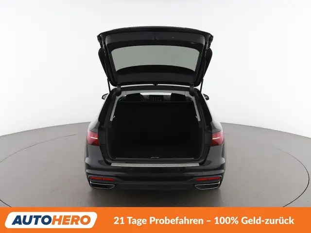 Audi A4 view 16