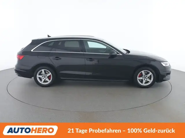 Audi A4 view 7