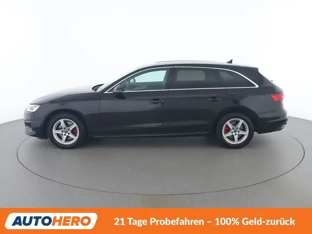Audi A4 view 3