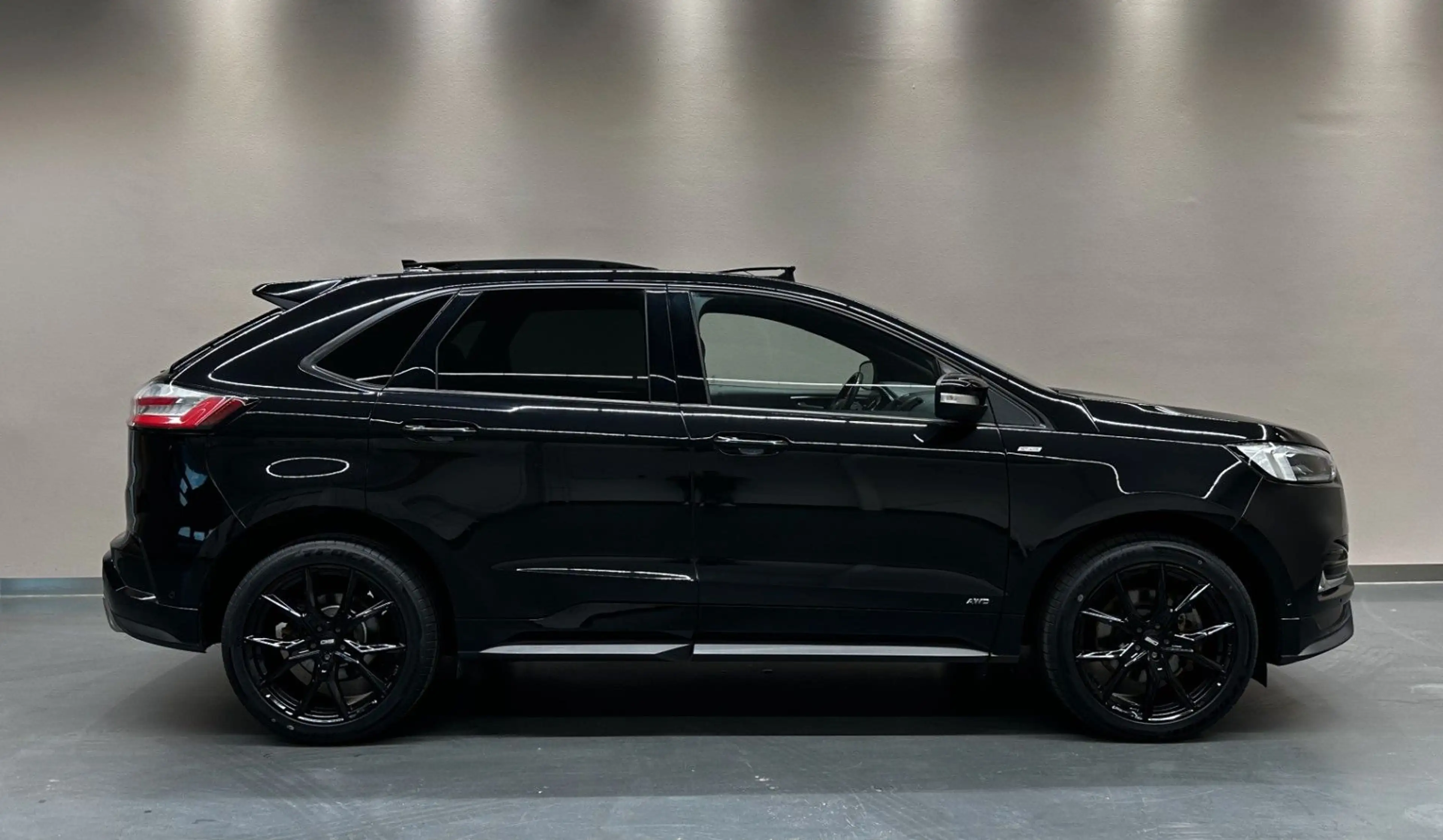 Ford Edge ST-Line 4x4 *BLACK*PANO*KAMERA*SITZKLIMA* — photo 6
