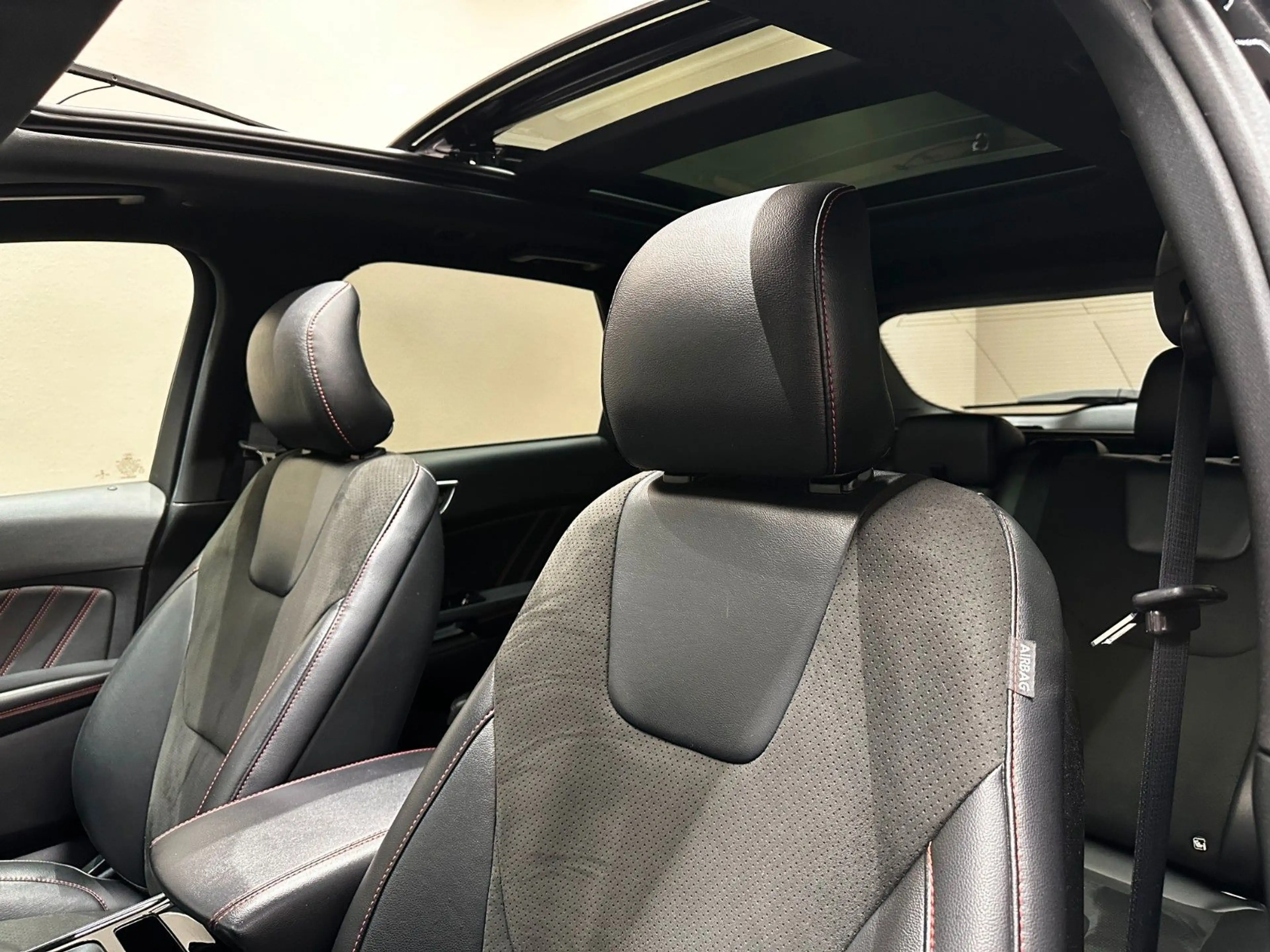 Ford Edge ST-Line 4x4 *BLACK*PANO*KAMERA*SITZKLIMA* — photo 9