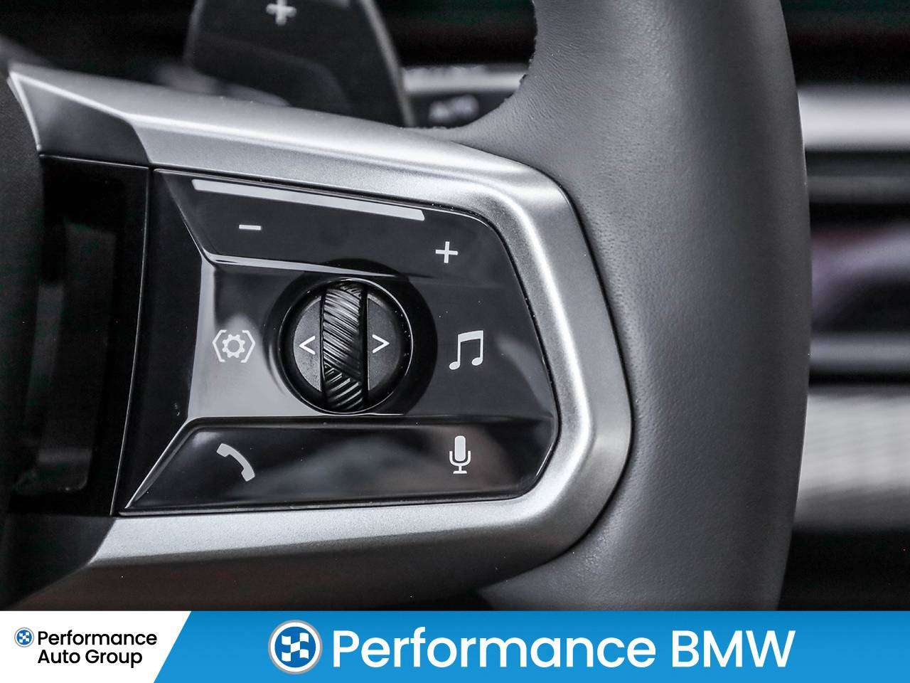2026 BMW 5 Series 550e xDrive thumb 20