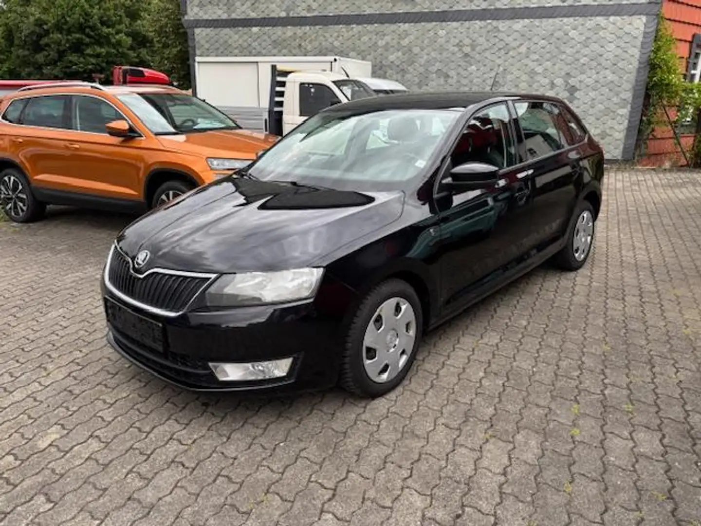 Skoda Rapid/Spaceback Spaceback 1.2 TSI Elegance+Climatronic+PDC Schwarz - 2