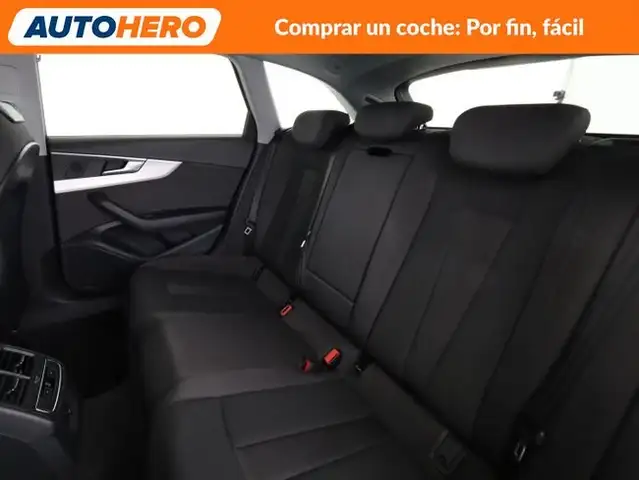 Audi A4 view 15