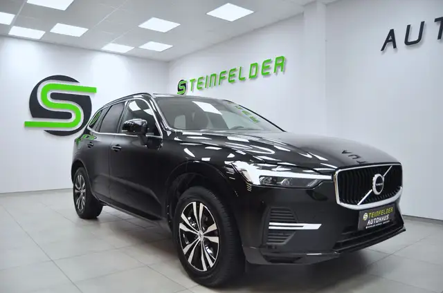 Volvo XC60 Momentum Pro 2WD ACC / AHK / PANORAMA