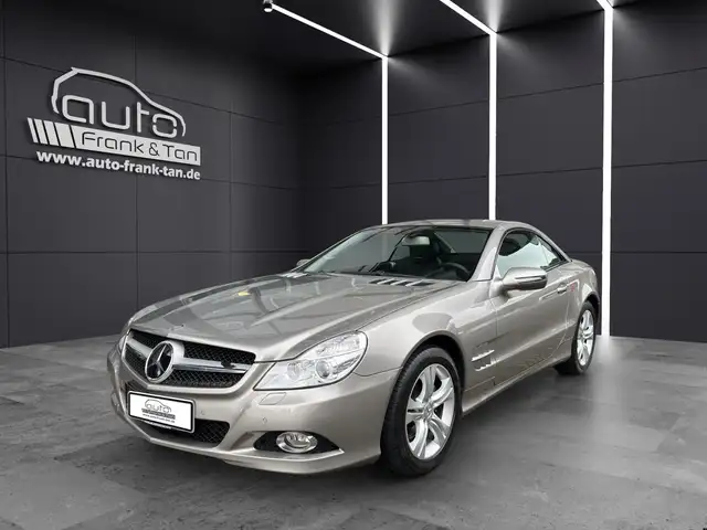 Mercedes-Benz SL 350 Shzg*Navi*Bi-Xenon*Airscarf*Memory