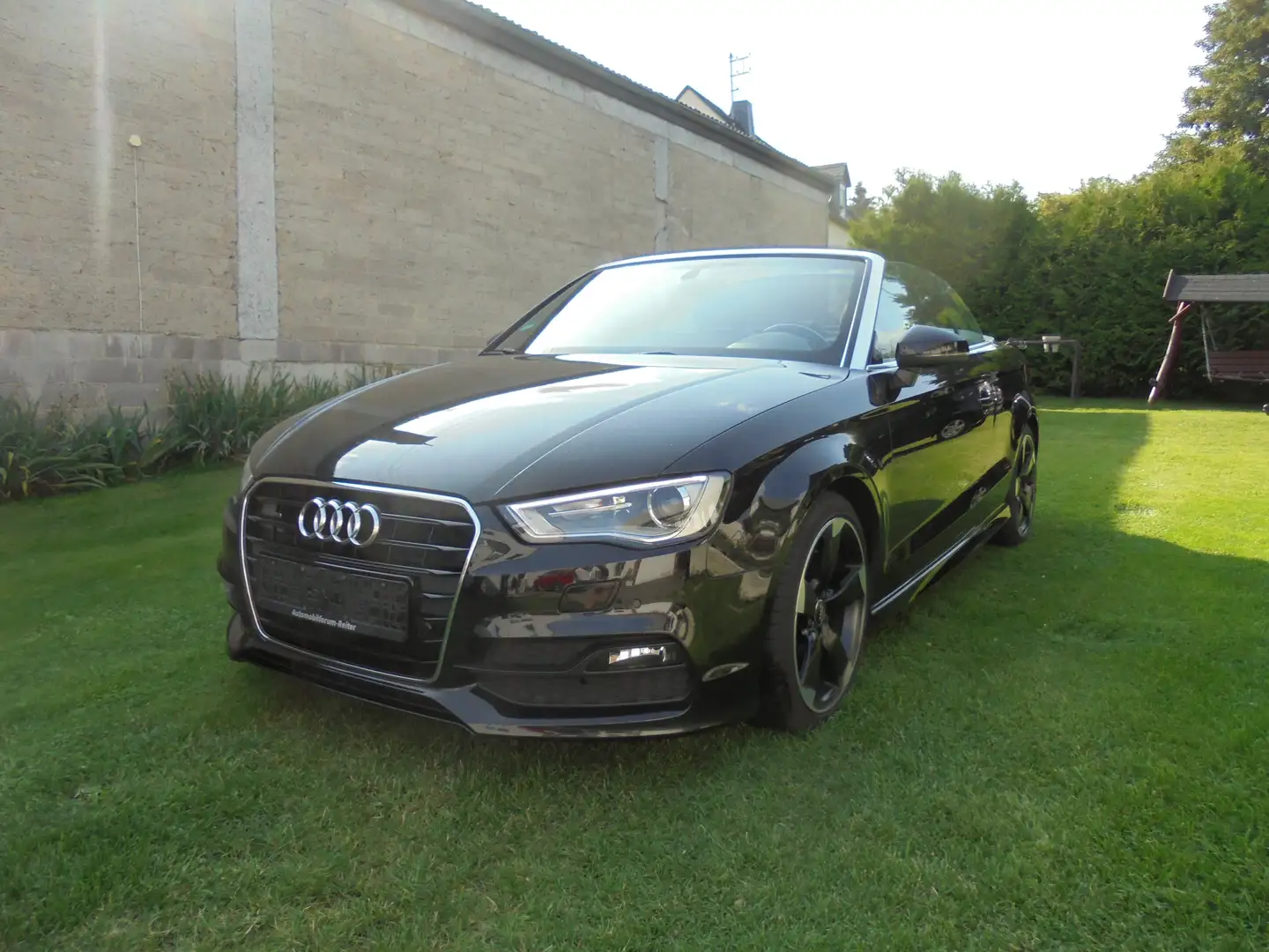 Audi A3 quattro S line Sportpaket Noir - 1