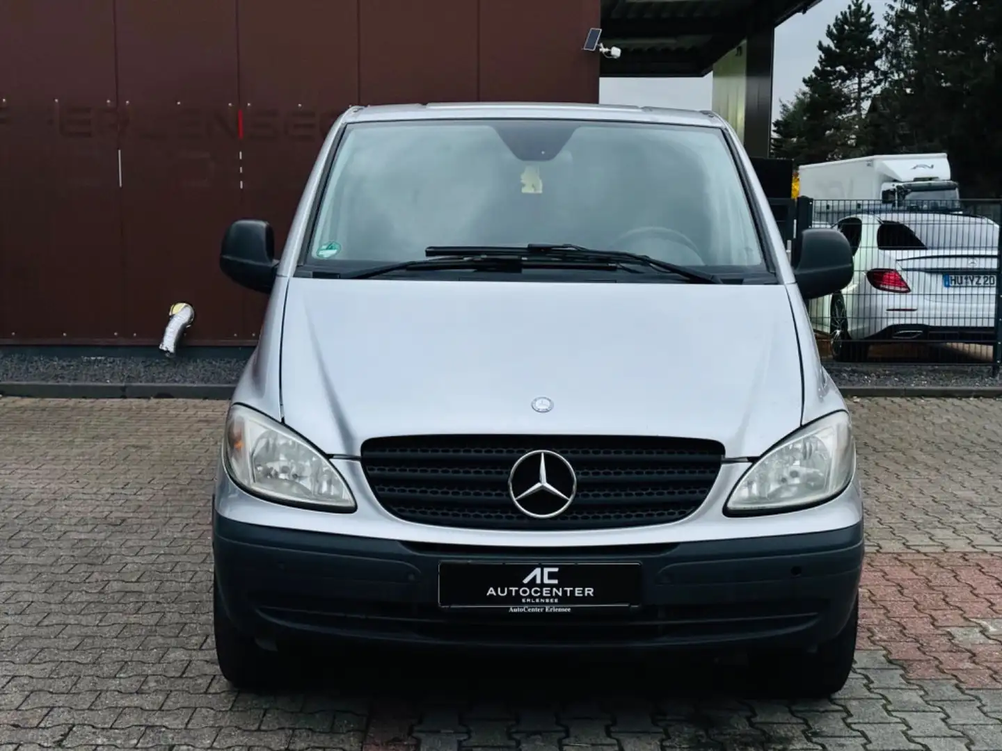 Mercedes-Benz Vito Mixto 115 CDI lang Aut. NAVI+AHK+SITZHEIZU Argento - 2
