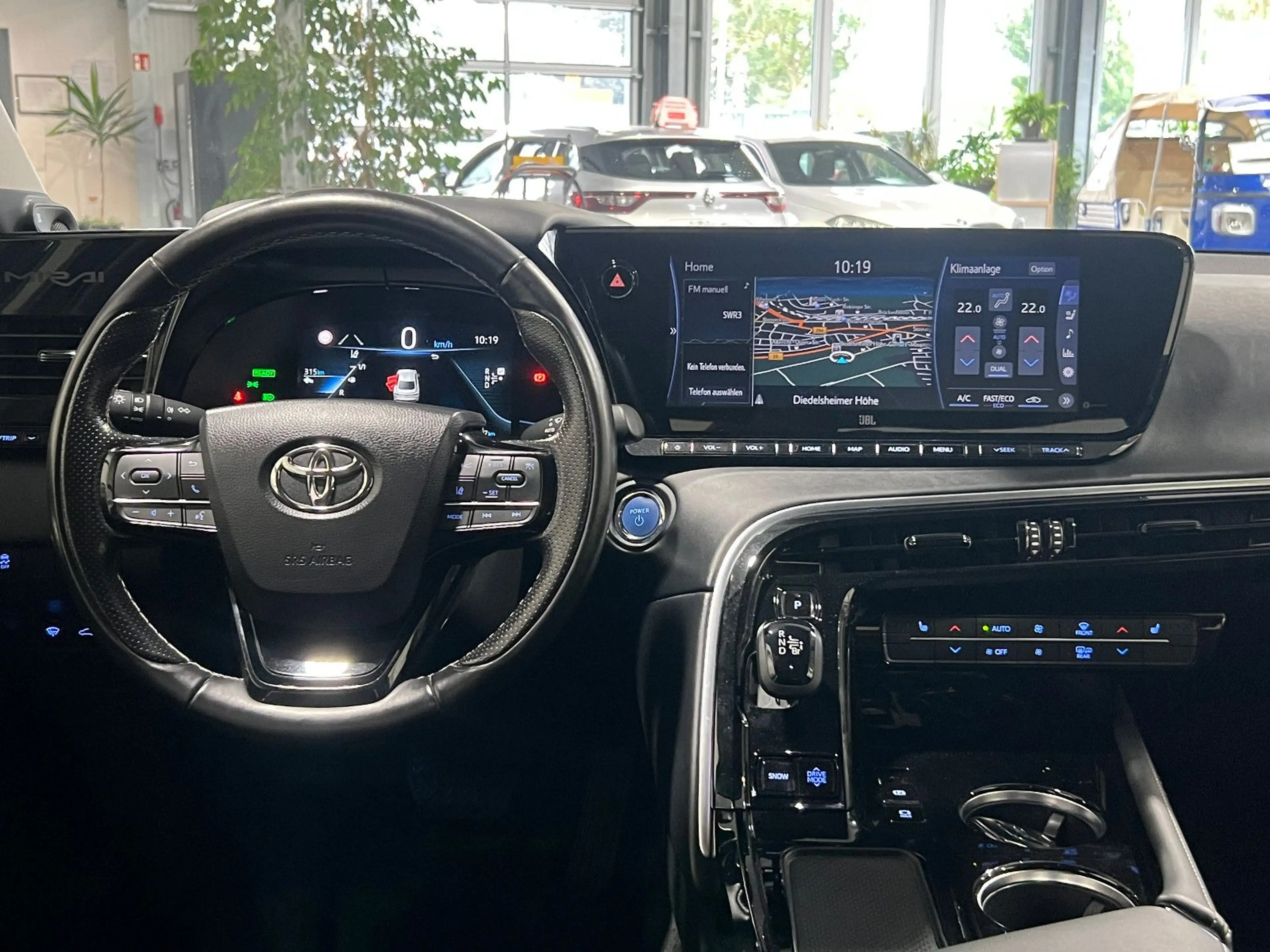 Toyota Mirai Automatik **Navi*Kamera*Spur*Temp** — photo 11