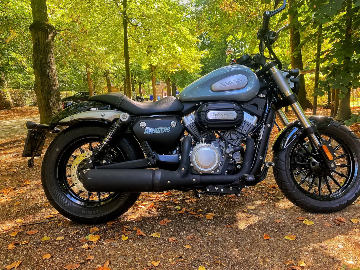 Benda Benda avengers 125cc Grijs - 1