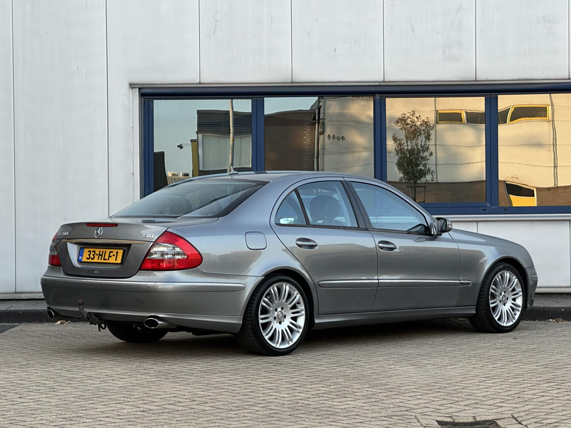 Mercedes-Benz E 280 CDI Avantgarde — photo 4